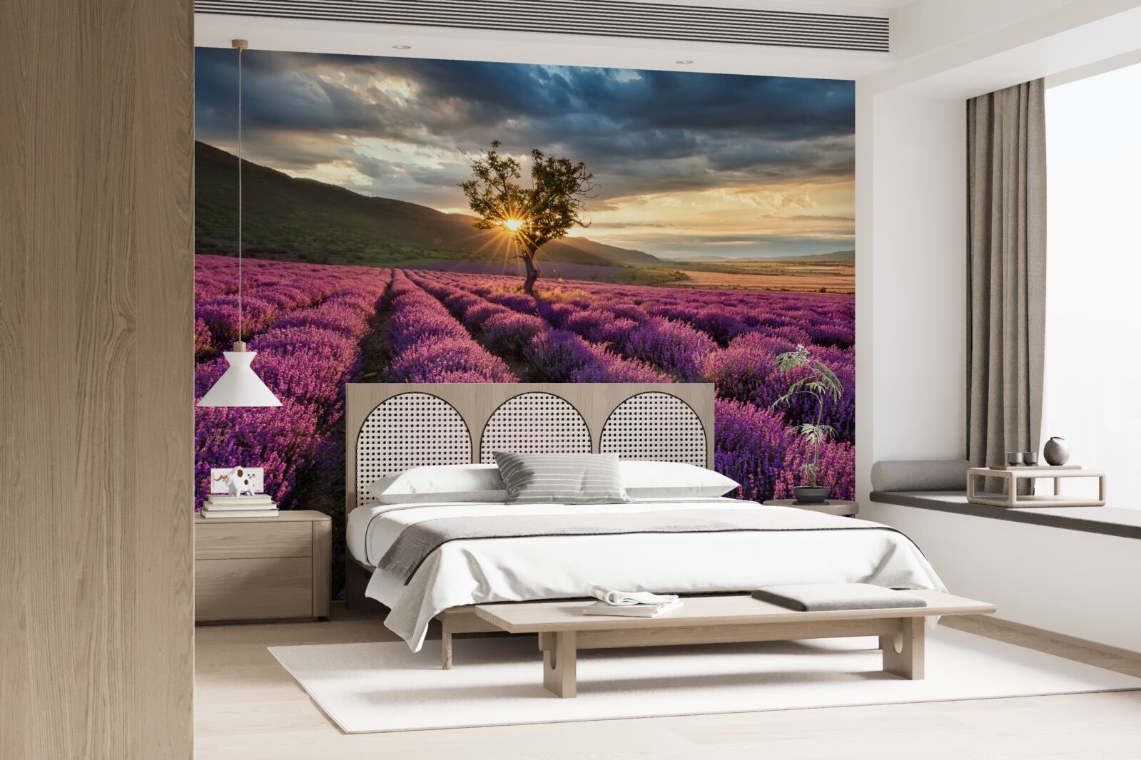 Фотошпалери захід сонця на лавандовому полі оточує ізольоване дерево