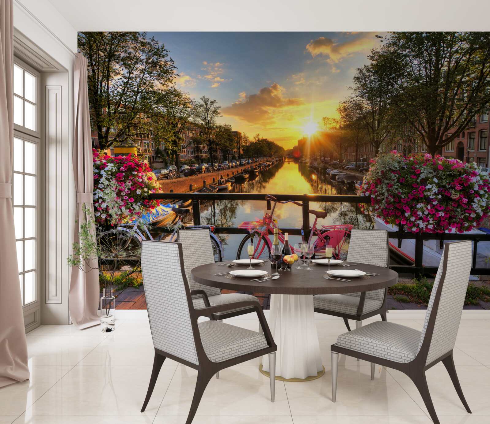 Фотошпалери захід сонця в амстердамі з велосипедами на задньому плані