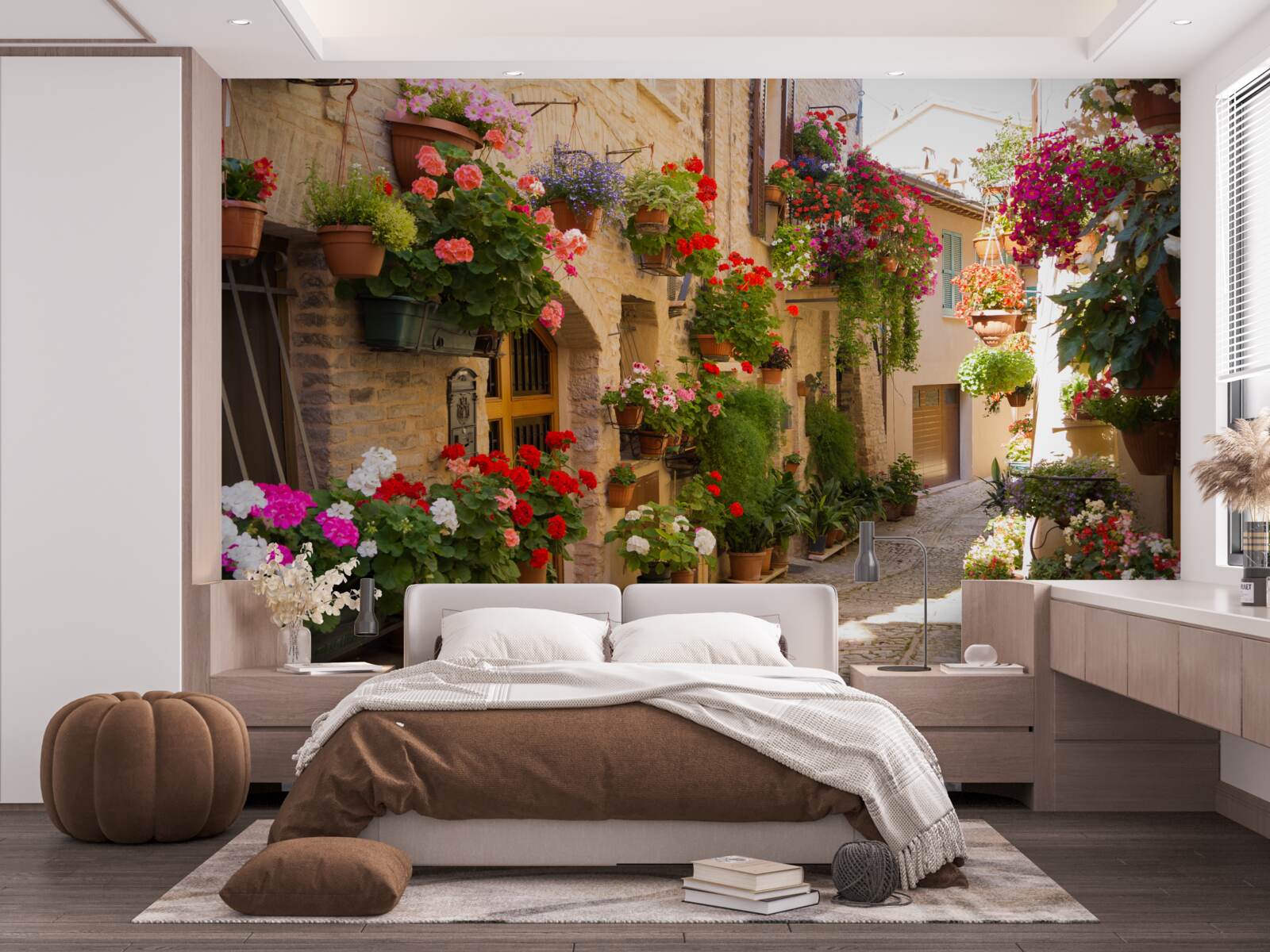 Фотошпалери живі квіти на історичній вулиці