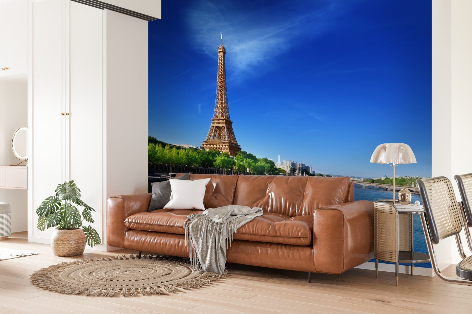 Фотошпалери панорама Ейфелевої вежі з протилежного берега
