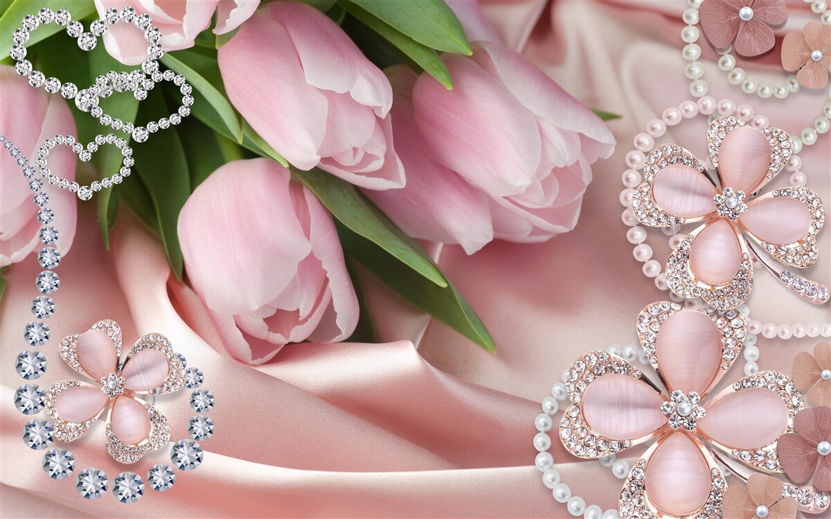 Фотошпалери тюльпани рожевого кольору, прикрашені бісером на шовковому тлі