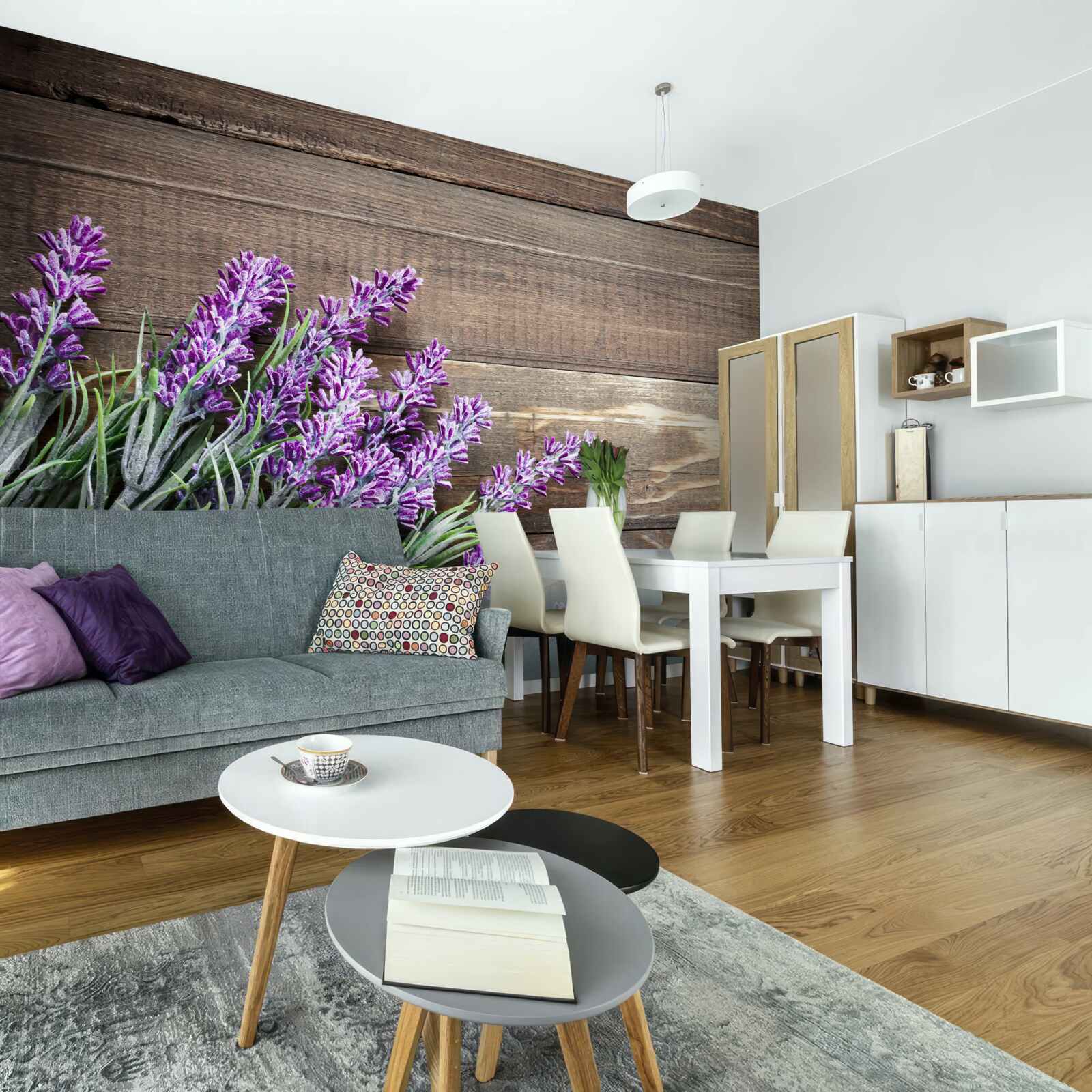 Фотошпалери гілки лаванди на задньому плані з деревом