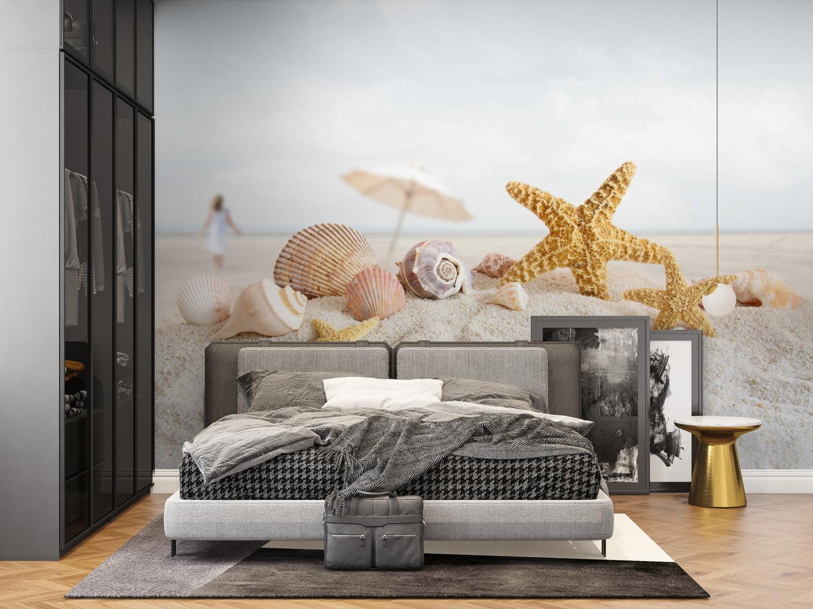 Фотошпалери морські зірки та мушлі лежать на піску