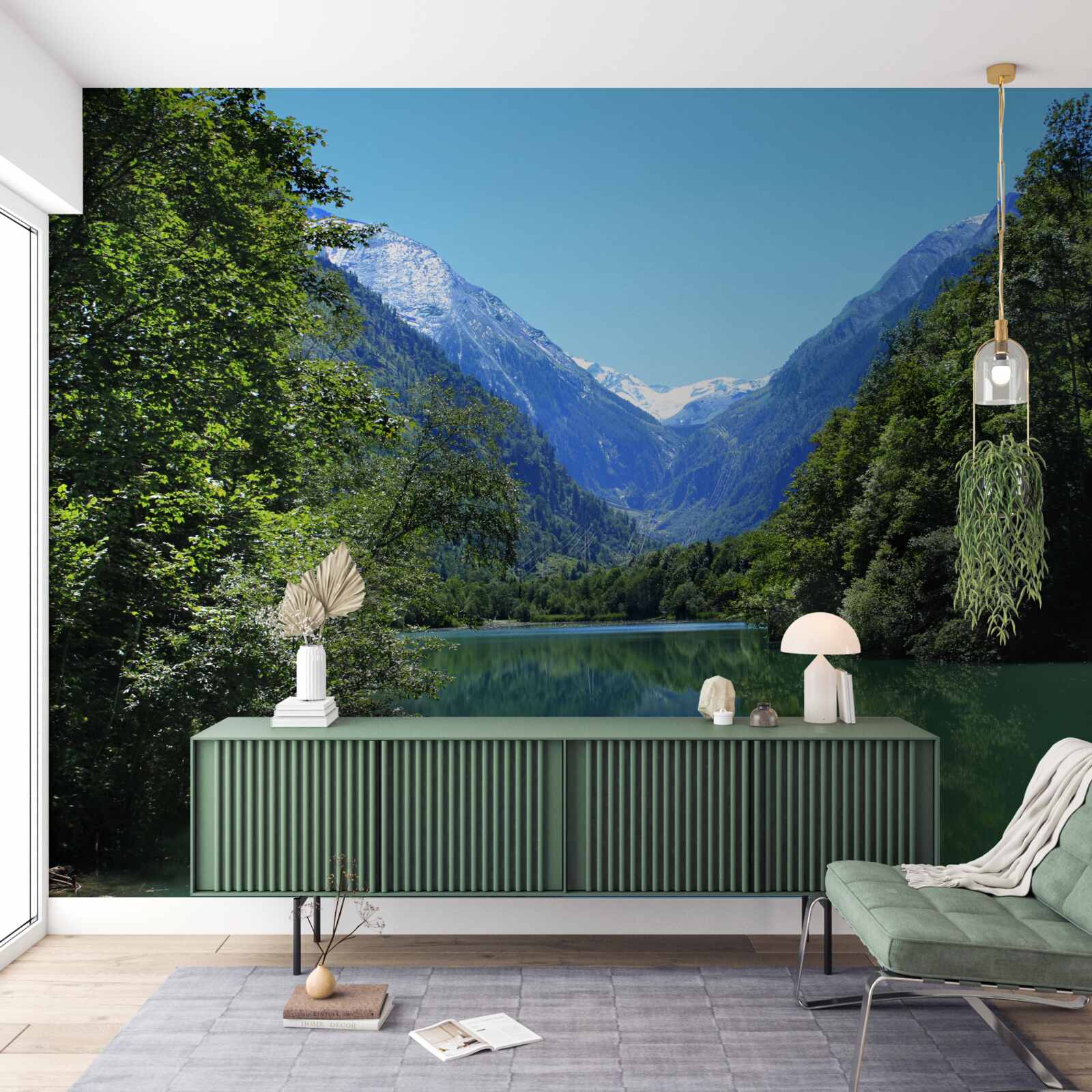 Фотошпалери тиха водойма, захована в густому лісі на схилах гір