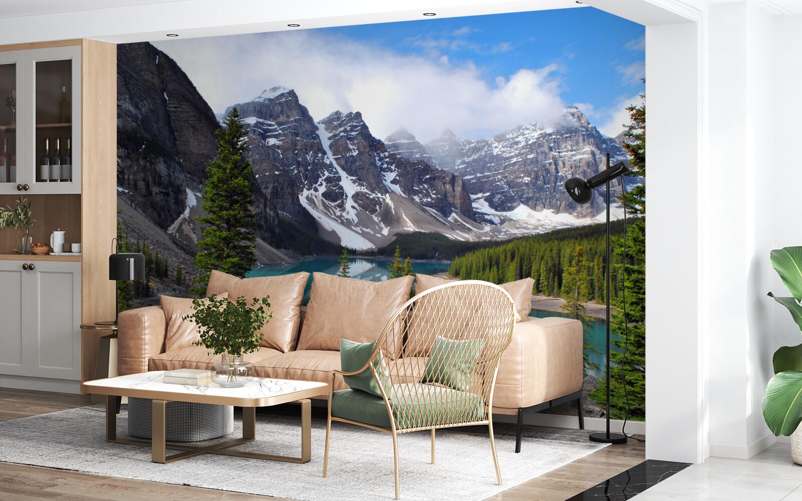 Фотошпалери озеро з блакитною водою біля підніжжя гірських вершин