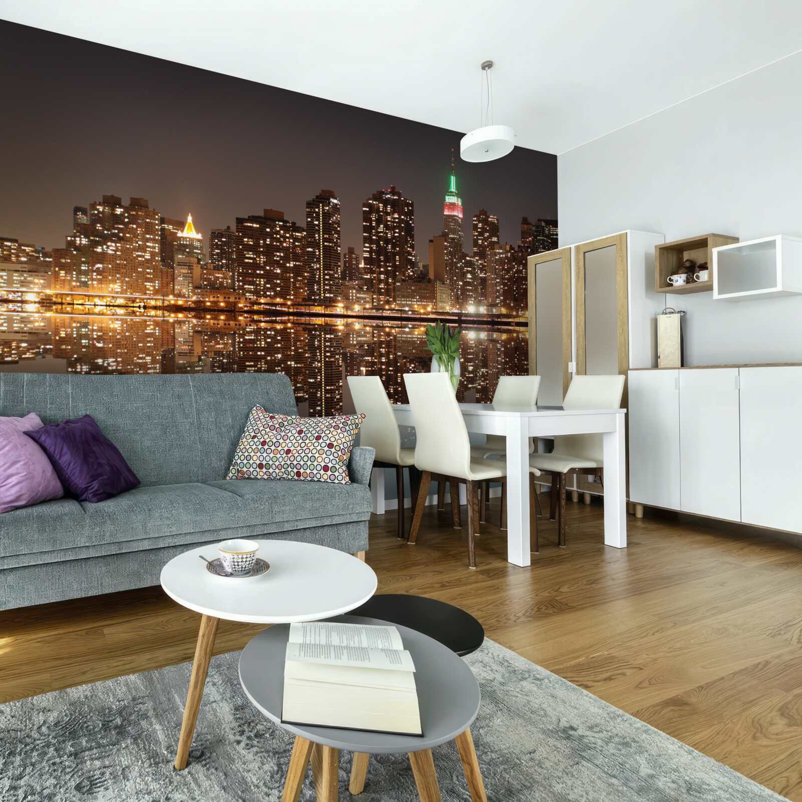 Фотошпалери відображення міста у воді схоже на дзеркало