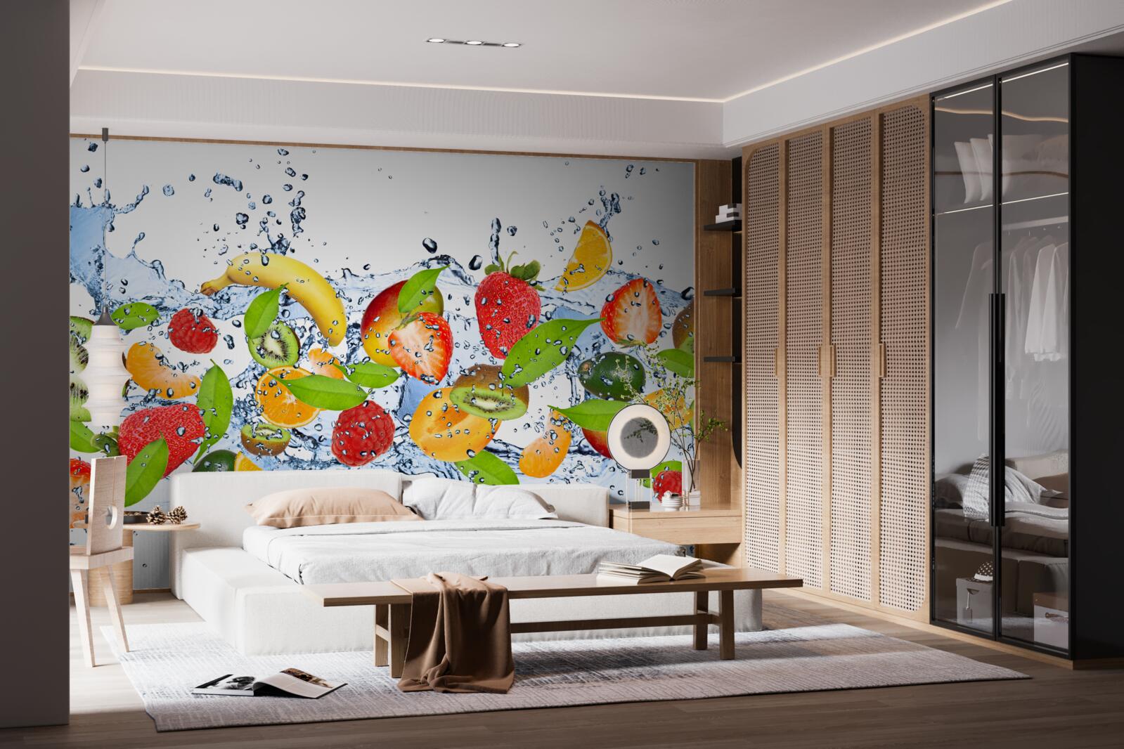 Фотошпалери бризки води, що оточують фрукти та ягоди