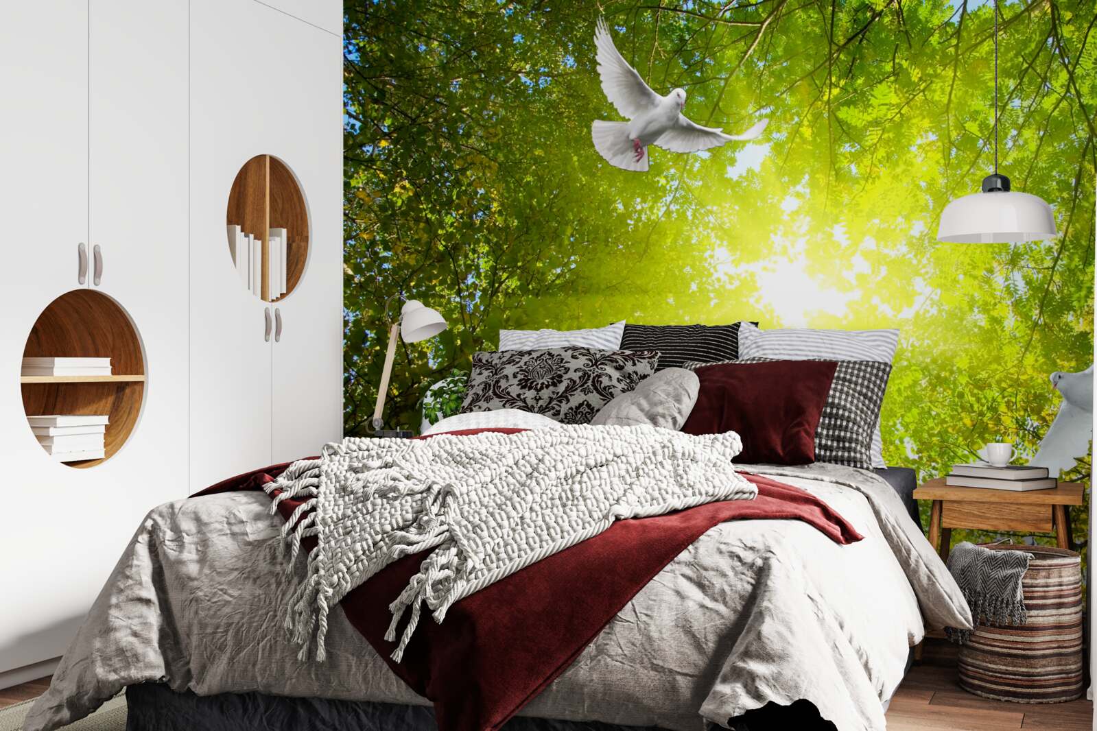 Фотошпалери птахи летять у глибині лісу