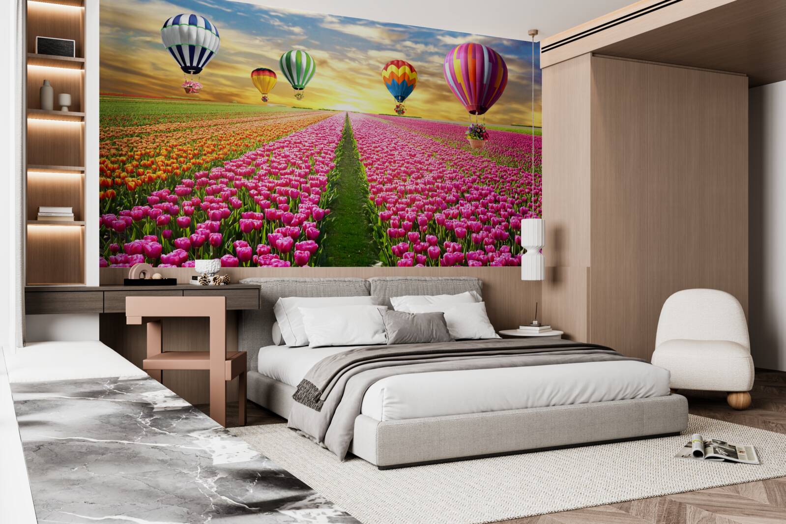 Фотошпалери кулі, що здіймаються над полем тюльпанів