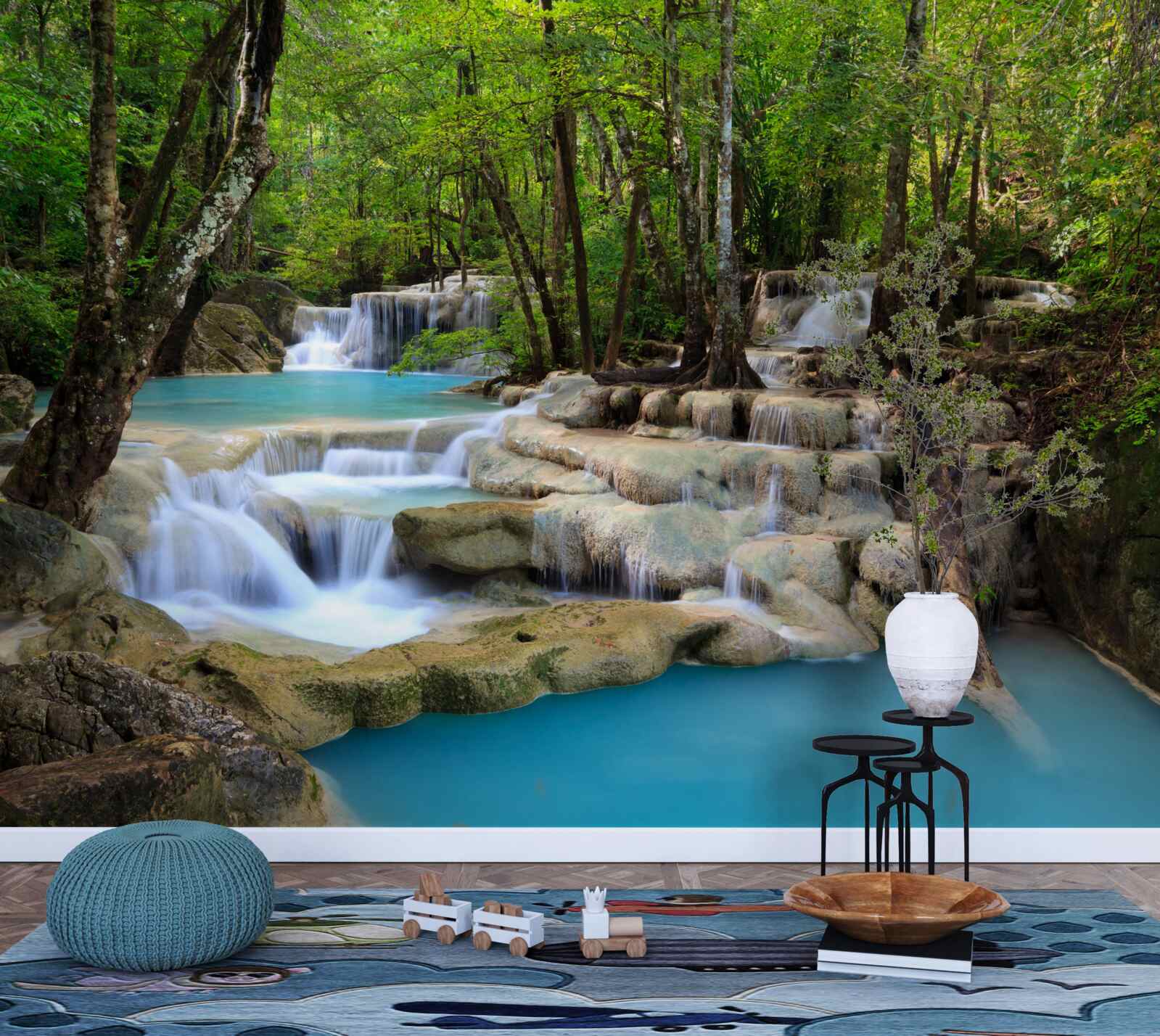 Фотошпалери водоспади, що падають у густий ліс