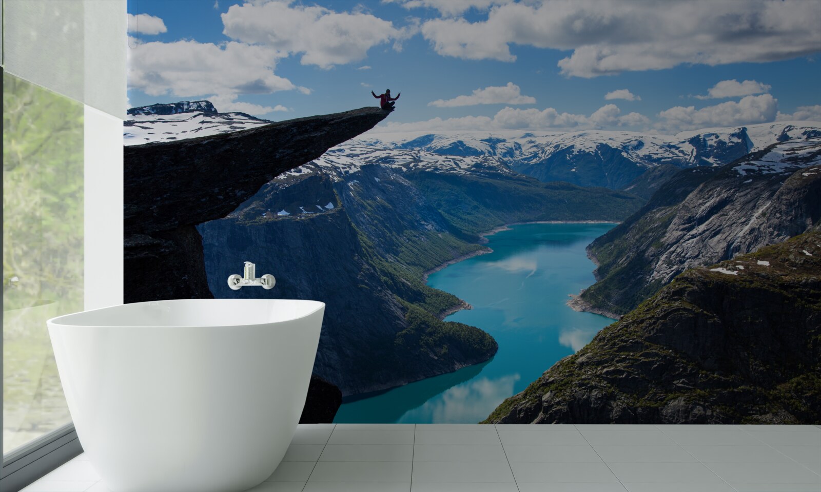 Фотошпалери вершина велично здіймається над урвищем