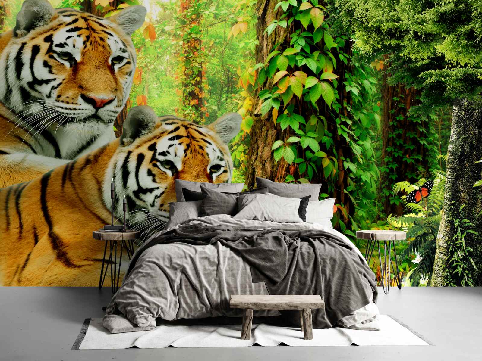 Фотошпалери сім'я тигрів у зеленій гущавині лісу