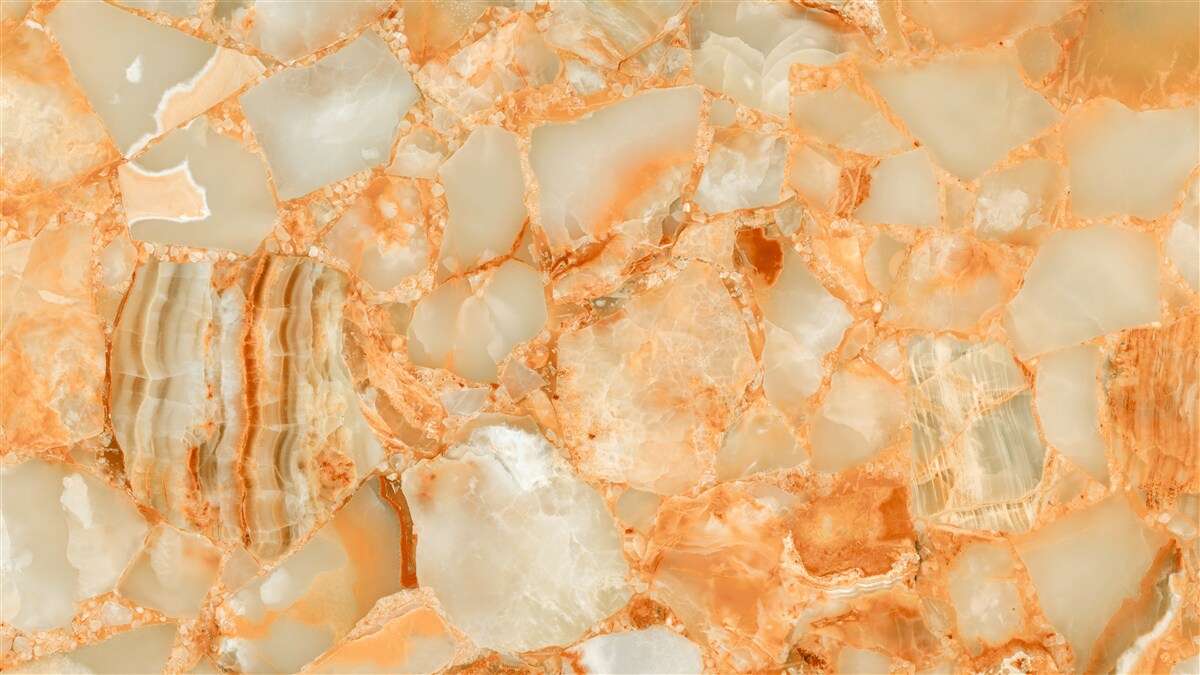 Фотошпалери відтінки бурштину в краплях на камені