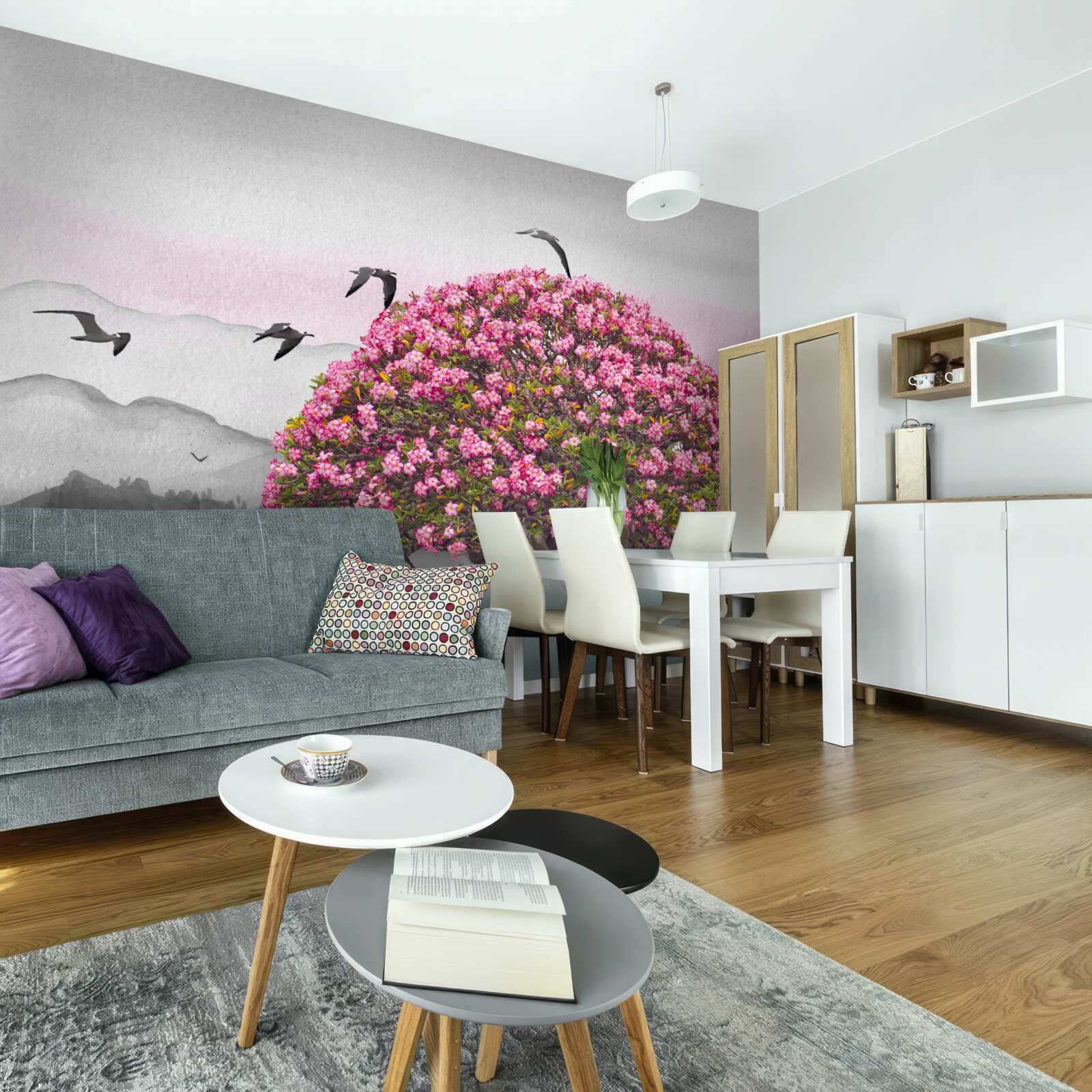 Фотошпалери птахи пролітають над квітучим деревом