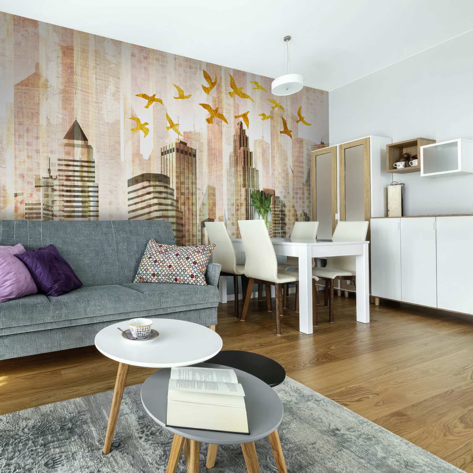 Фотошпалери хмарочоси, над якими літають птахи