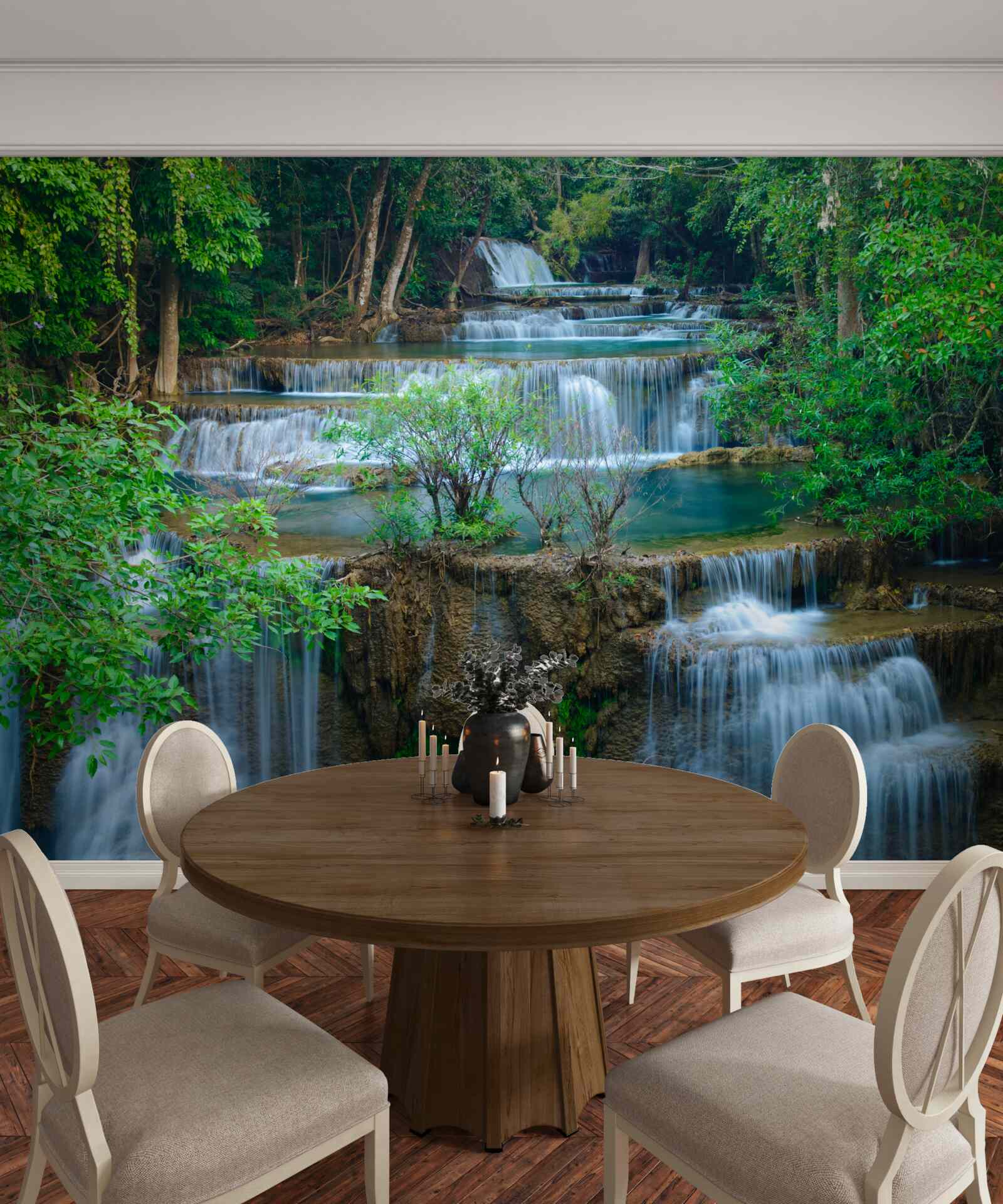 Фотошпалери водоспади, що велично падають у струмки в лісі, утворюють каскад