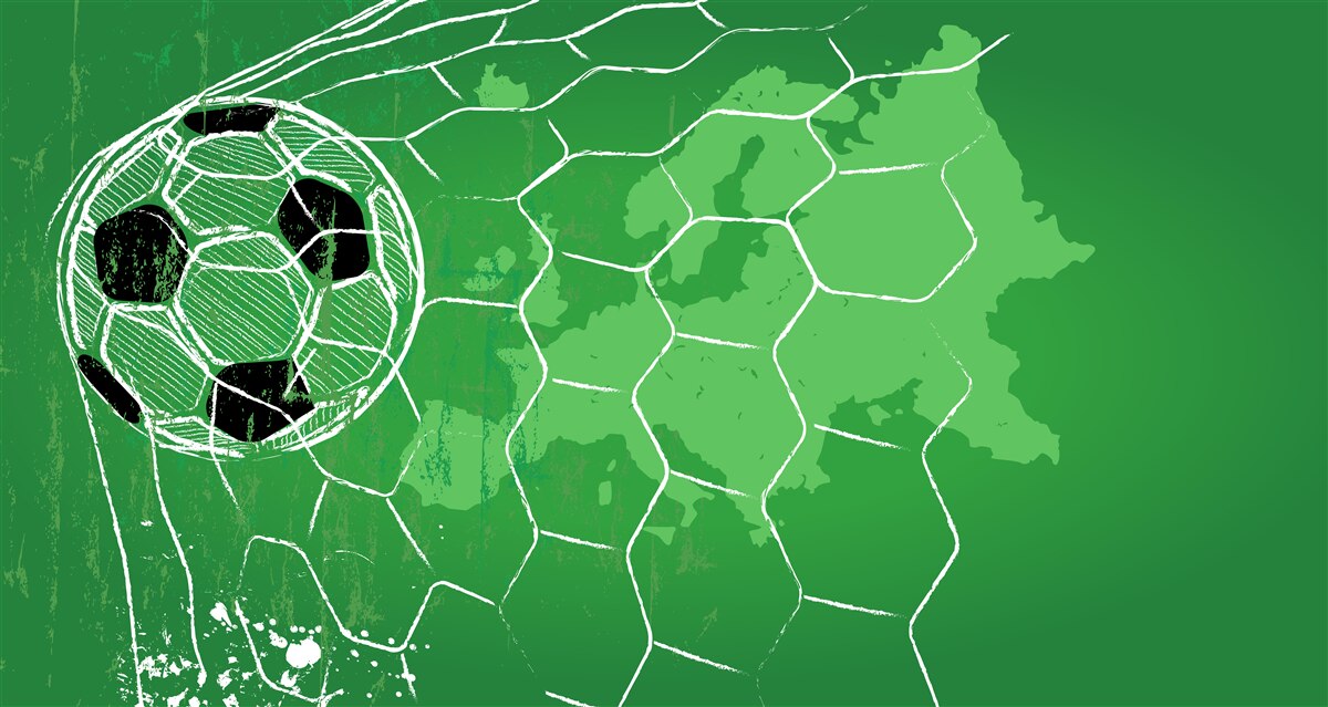 Фотошпалери контур футбольного м'яча та сітки, що виділяється на зеленому тлі