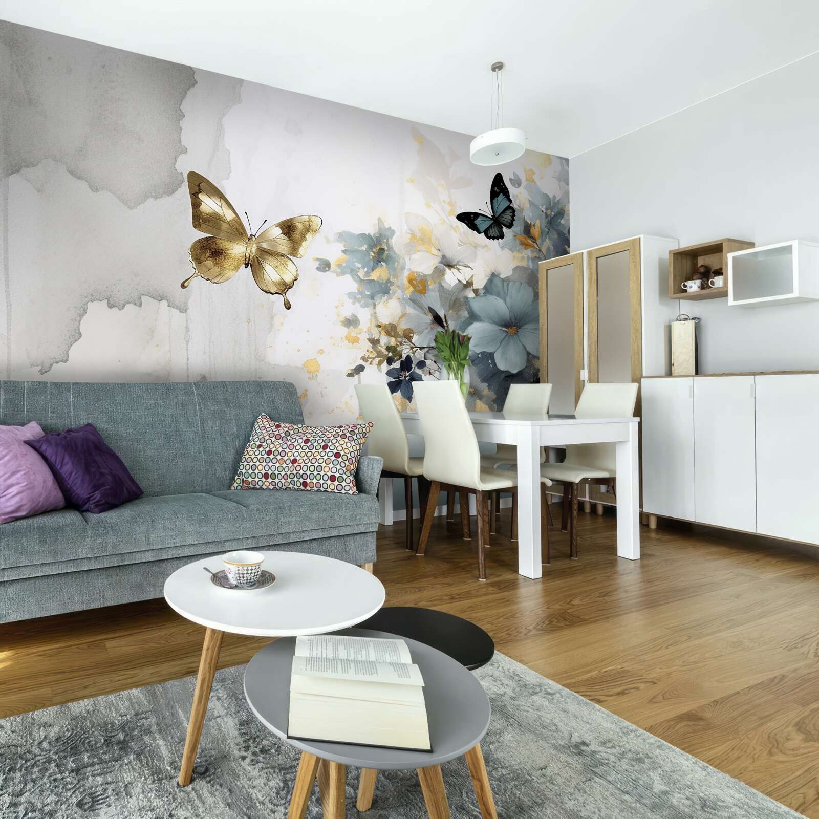 Фотошпалери розкішно розвинені бутони та райдужні метелики