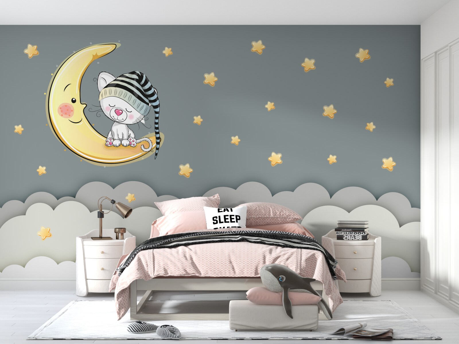 Фотошпалери маленький пухнастик у головному уборі на супутнику Землі