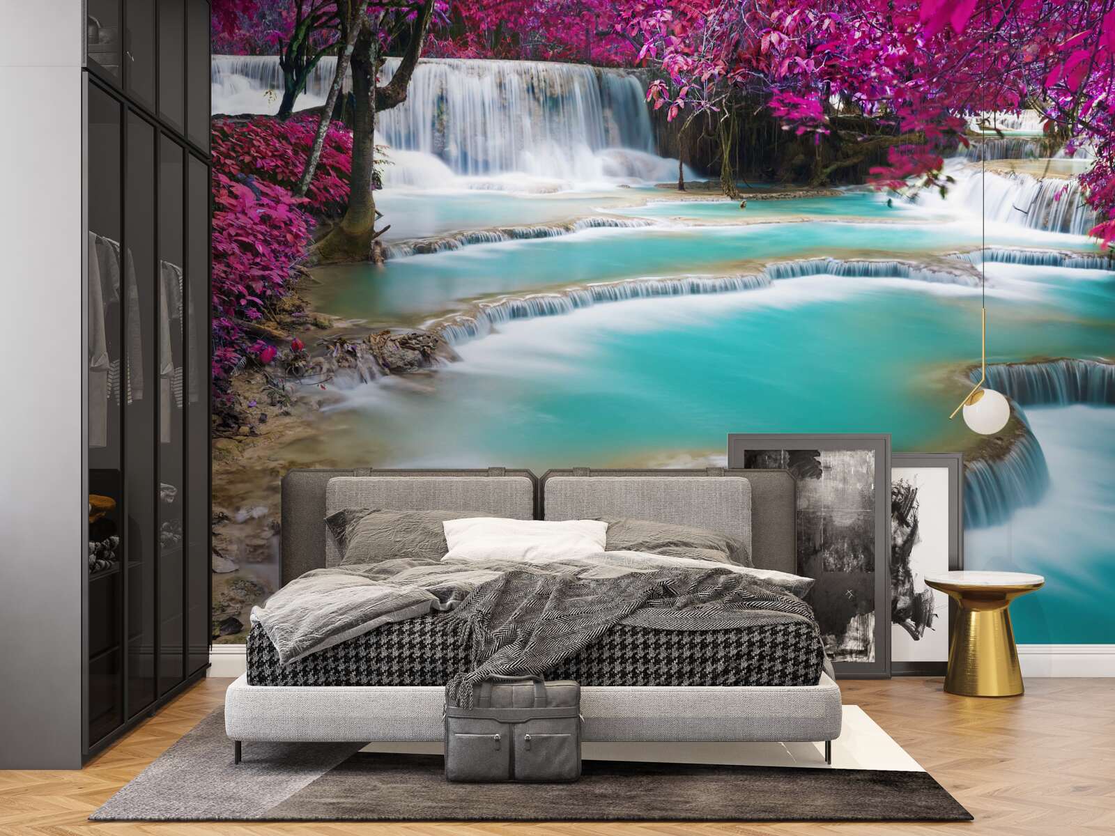 Фотошпалери дерева, вкриті бузковим цвітом біля підніжжя водоспаду