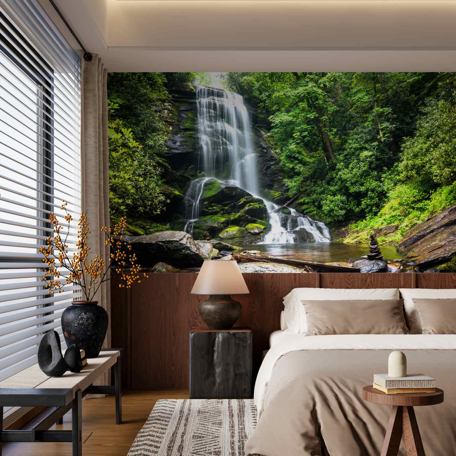 Фотошпалери води гірського водоспаду швидко падають у лісі