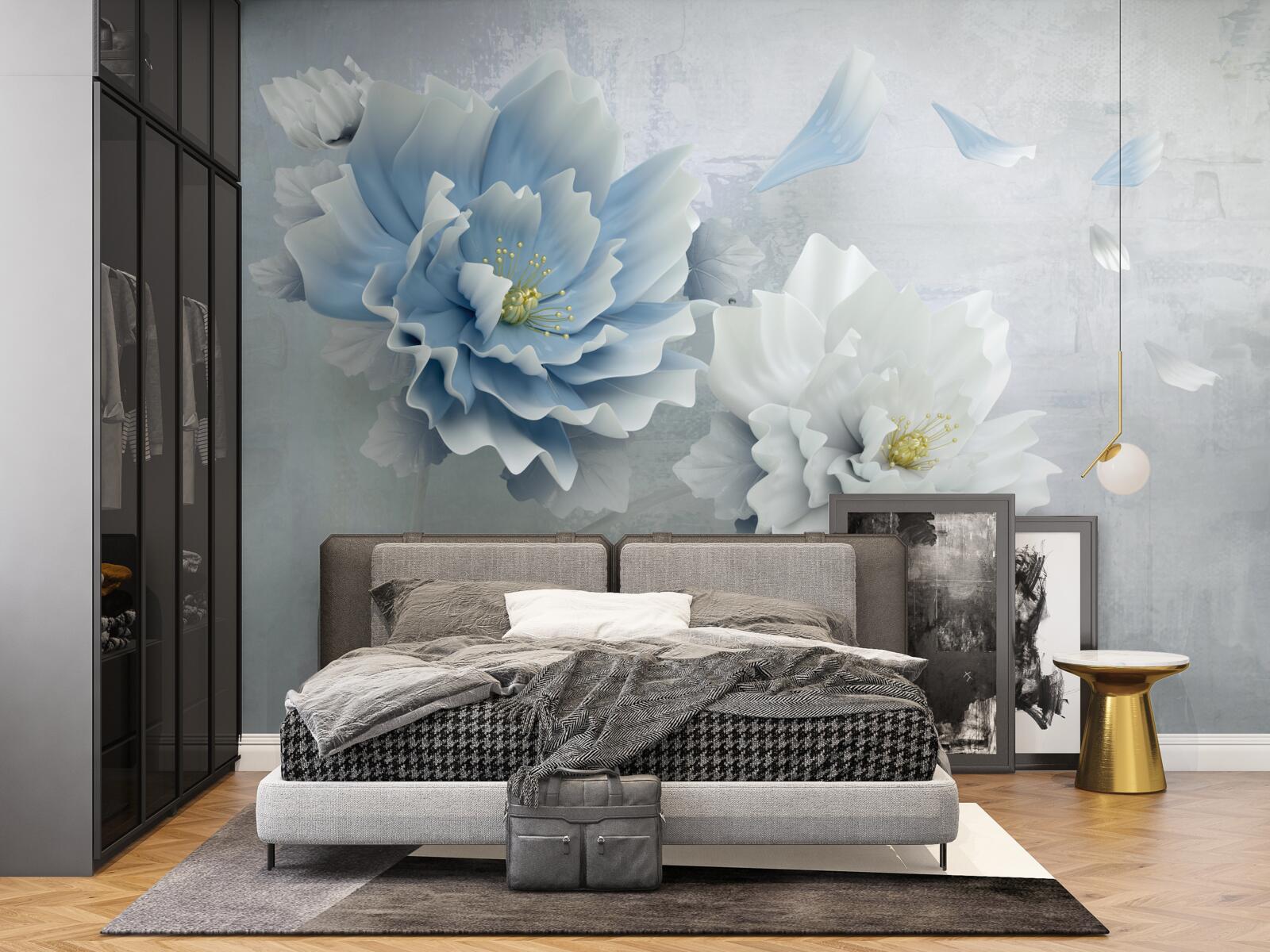 Фотошпалери абстрактне зображення біло-блакитної квітки на тлі гір