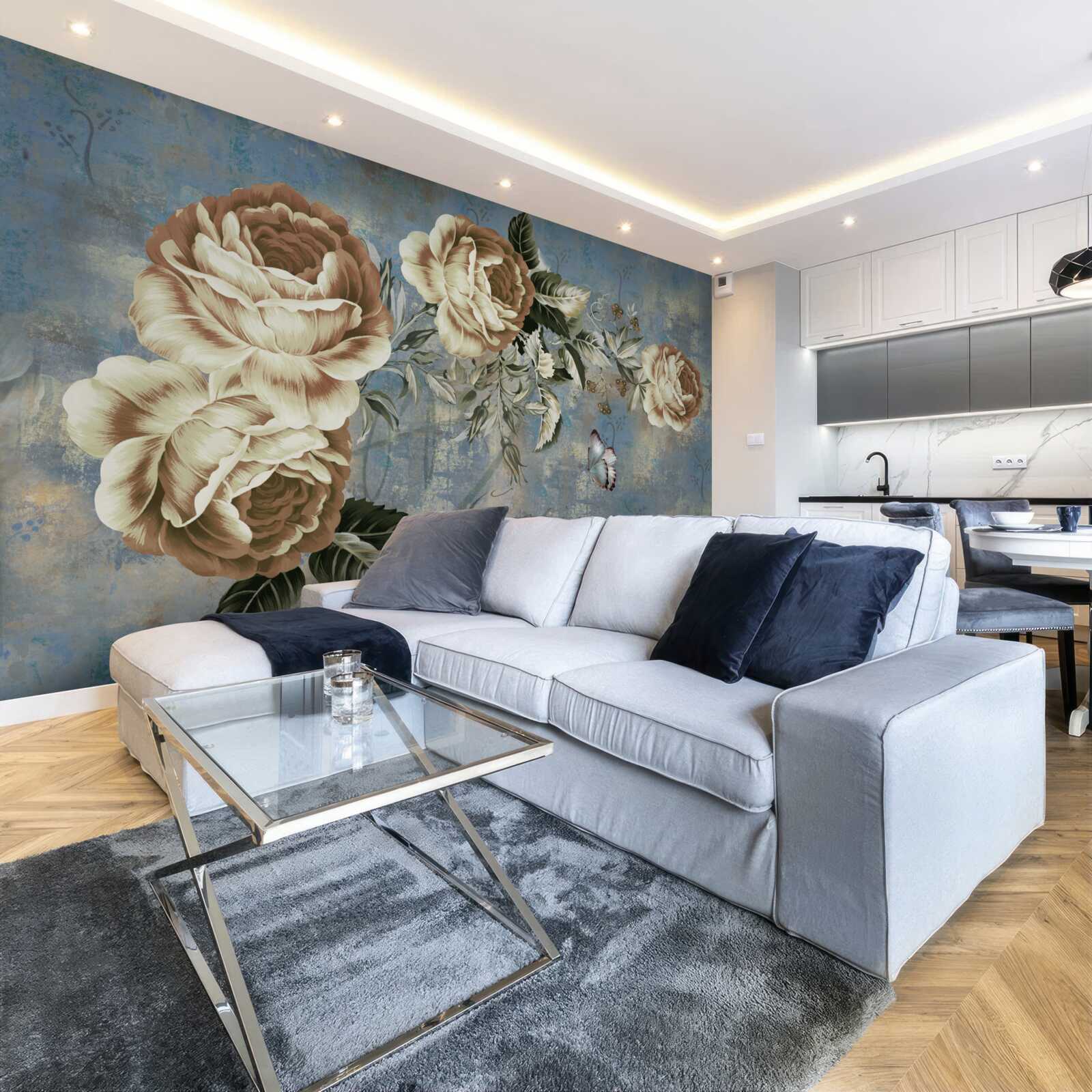 Фотошпалери гілка з ніжними кремовими квітами спокійно схилилася над водою