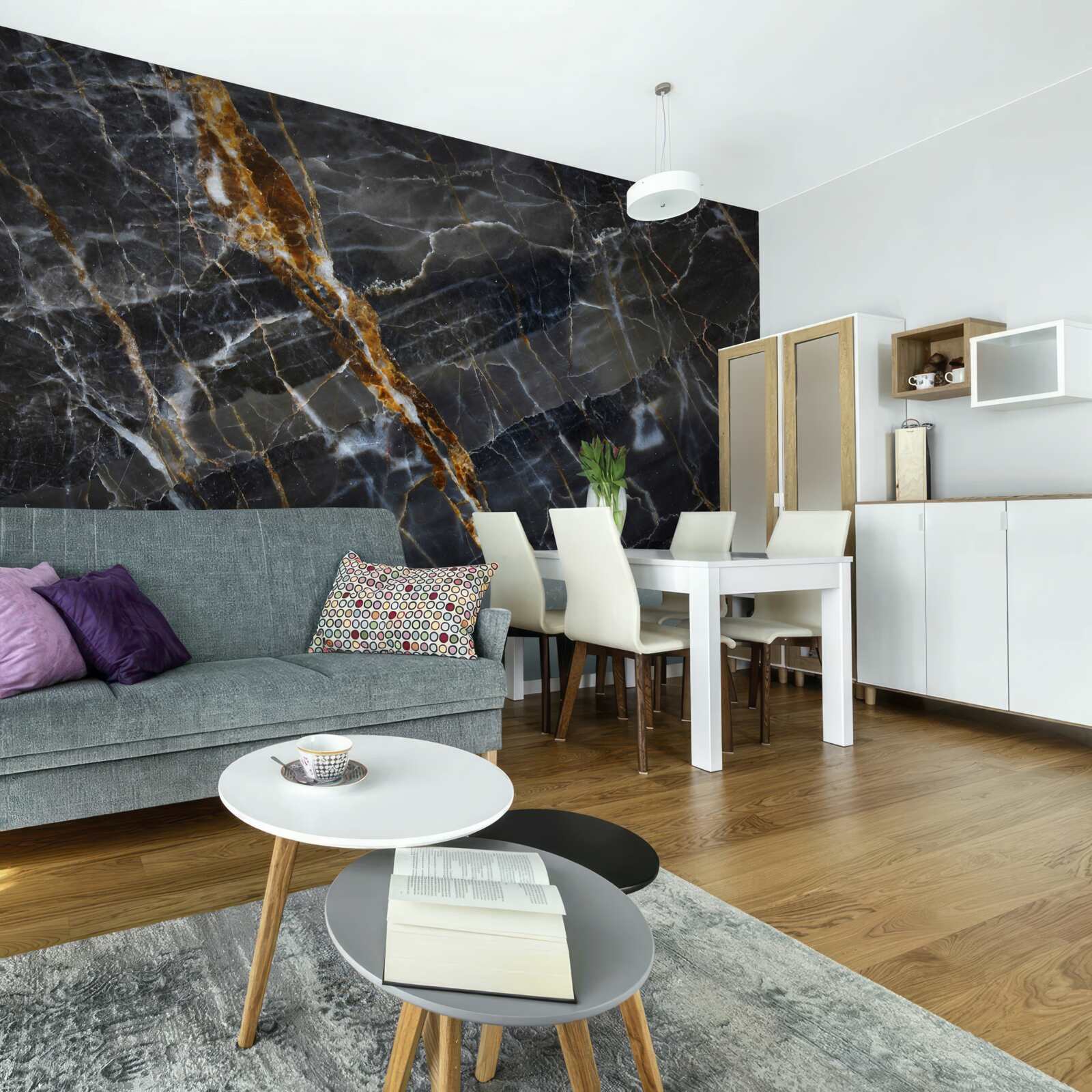 Фотошпалери чорний і золотий фарбований мармур