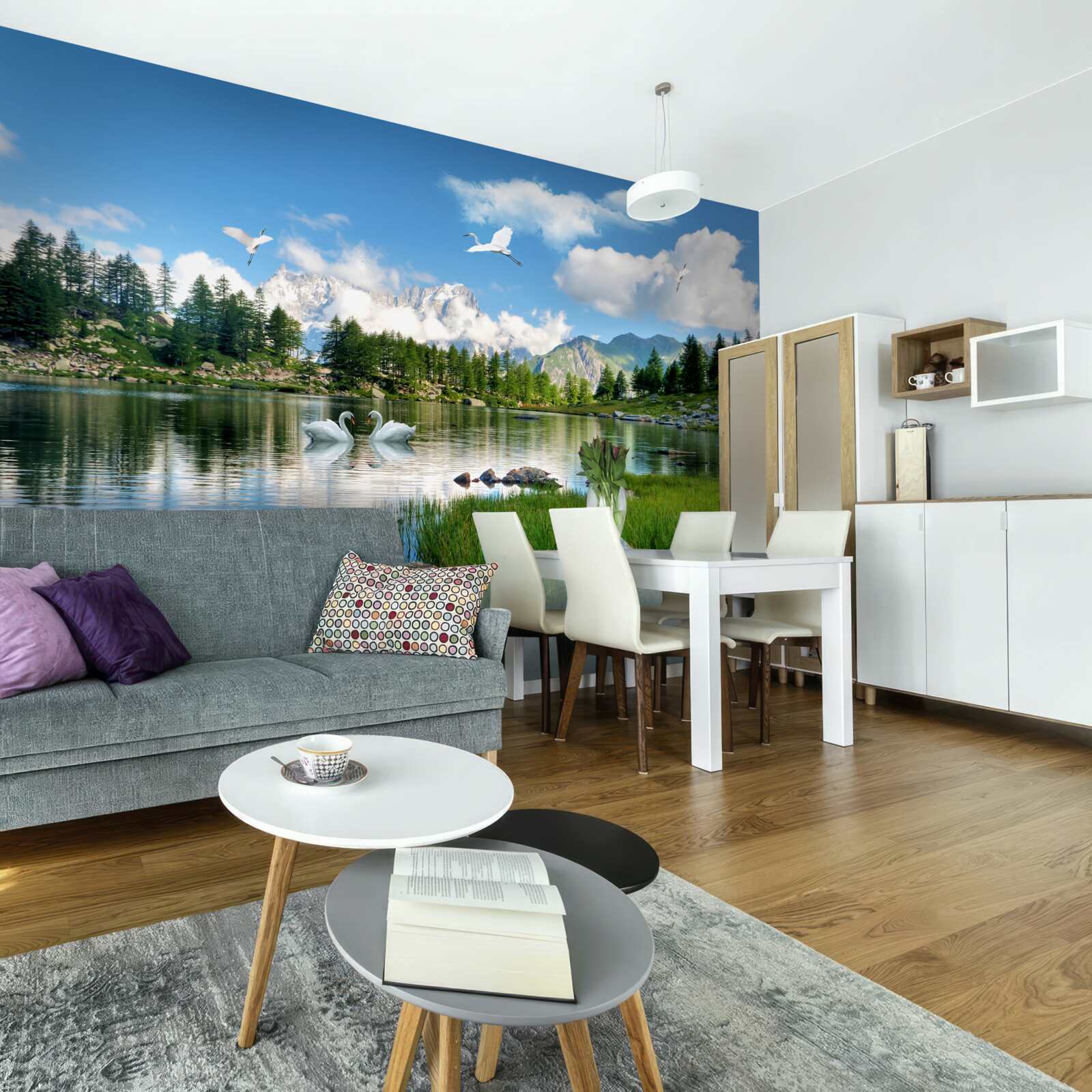 Фотошпалери літній день, спокійні озера в горах