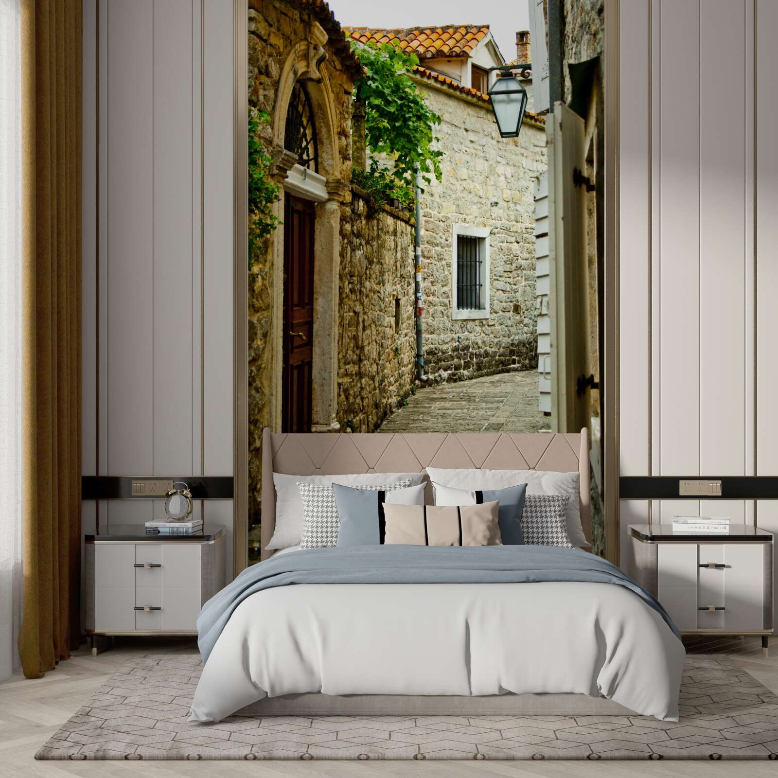 Фотошпалери стара вулиця, вимощена каменем влітку