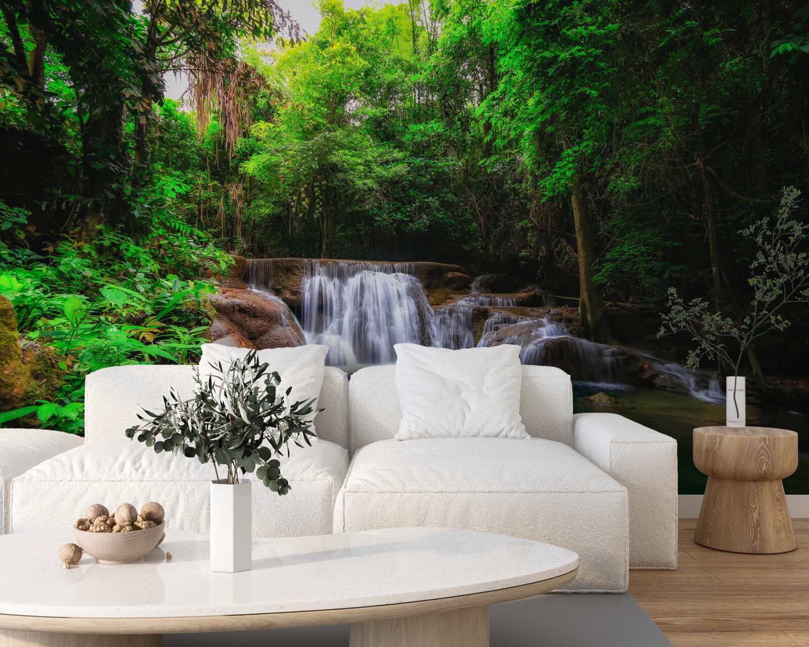 Фотошпалери прихований водоспад у глибині зеленого лісу