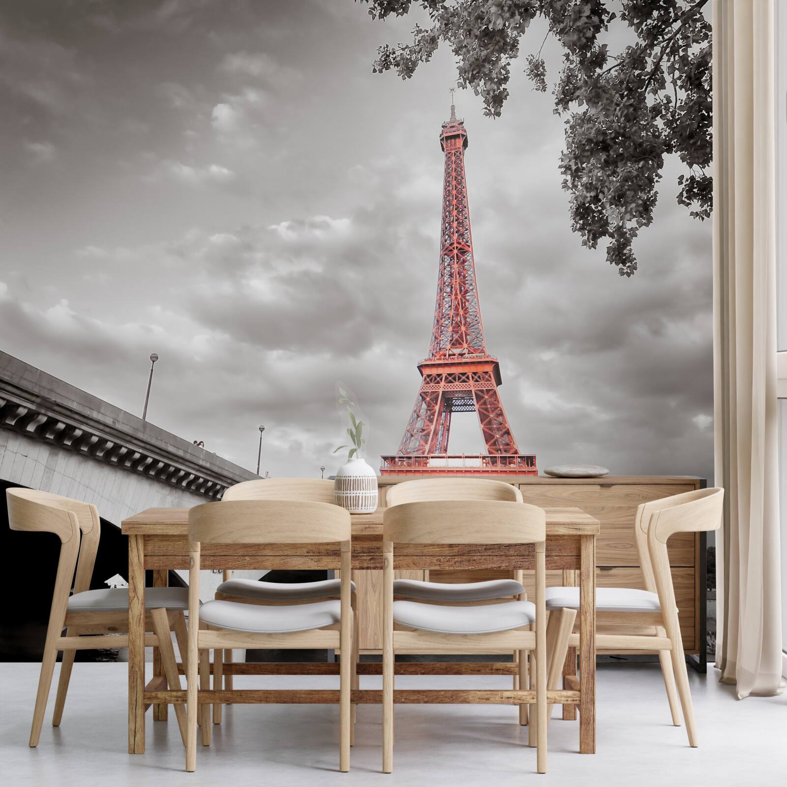 Фотошпалери за старовинним мостом через річку можна побачити Ейфелеву вежу