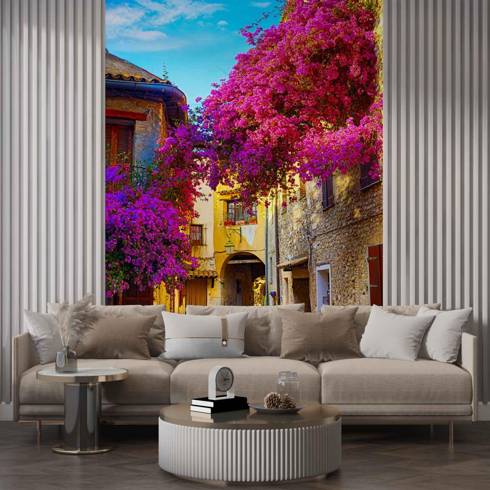 Фотошпалери фіолетові квіти прикрашають стіни стародавнього міста