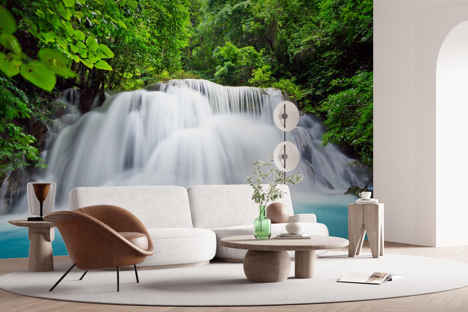 Фотошпалери каскадний водоспад, що стрімко падає посеред лісу