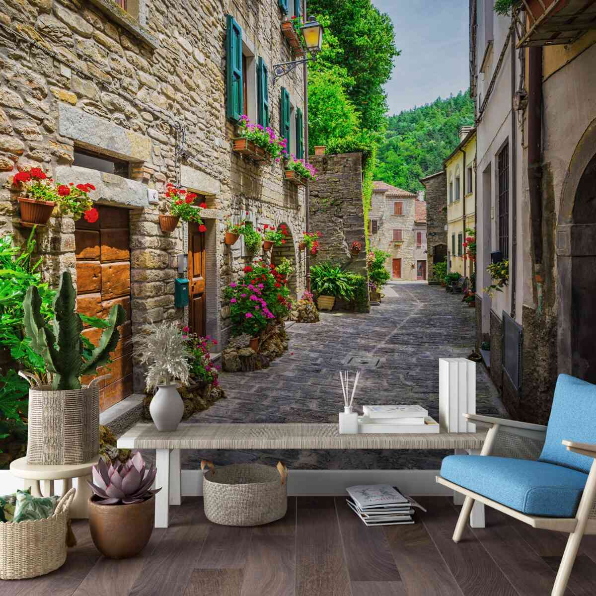 Фотошпалери стара кам'яна вулиця міста, оточена зеленню