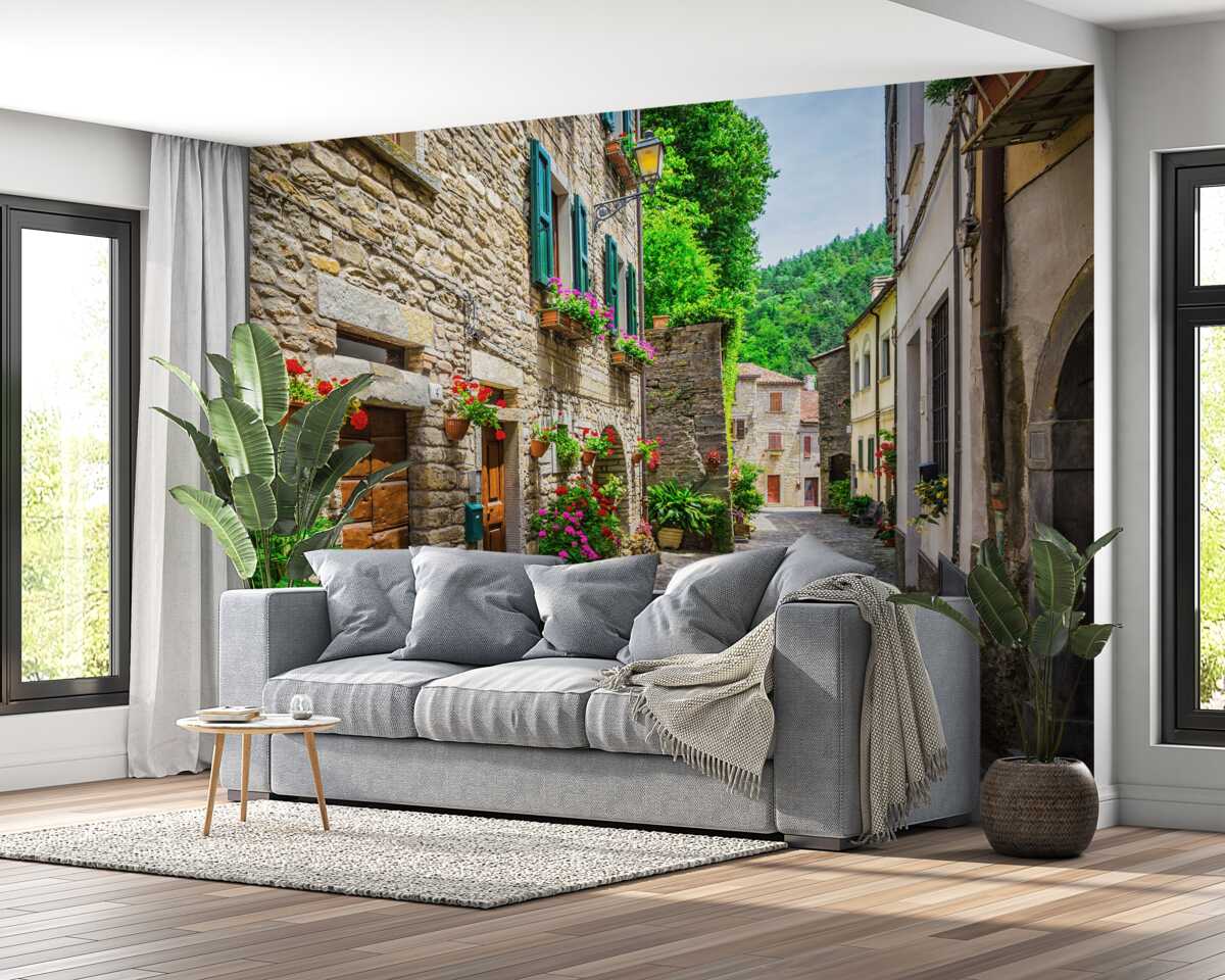 Фотошпалери стара кам'яна вулиця міста, оточена зеленню