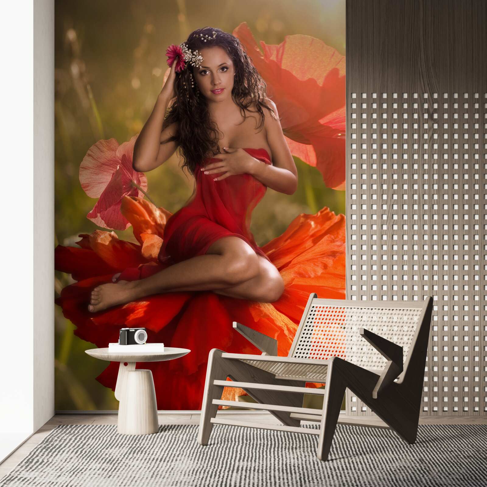 Фотошпалери дівчина на квітці червоного маку