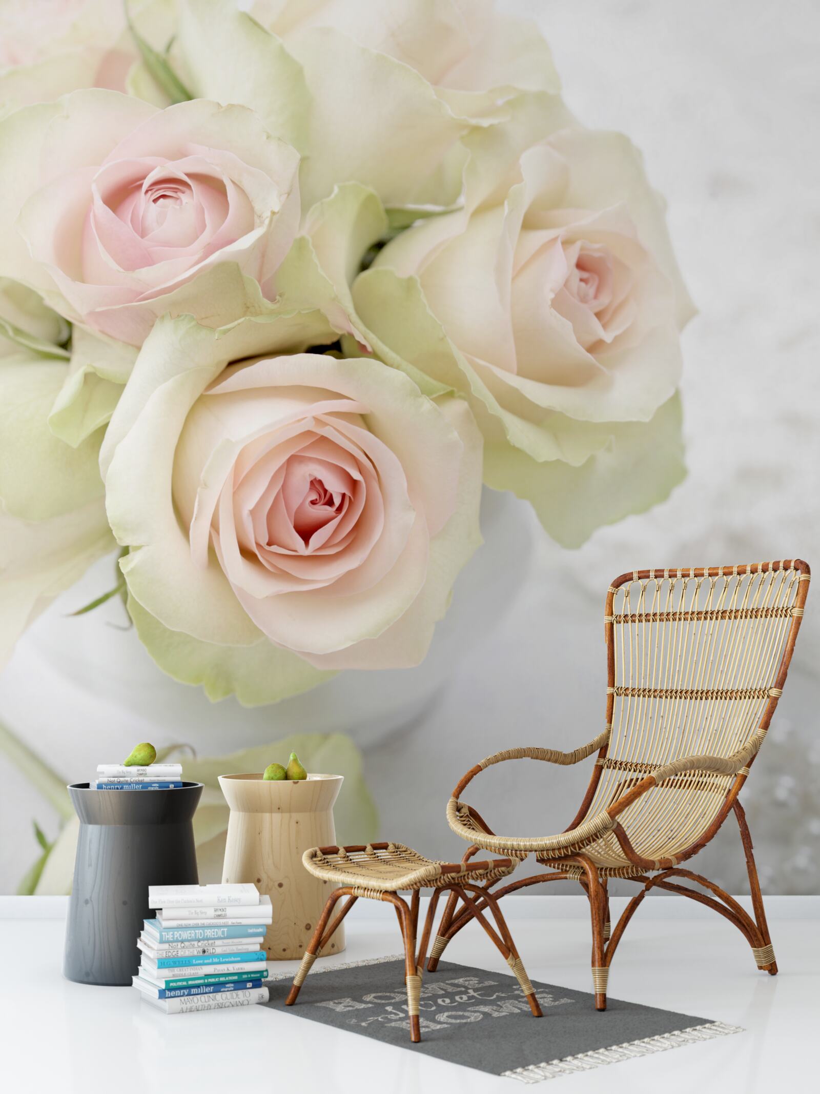 Фотошпалери композиція з ніжних ніжно-рожевих троянд і перлин