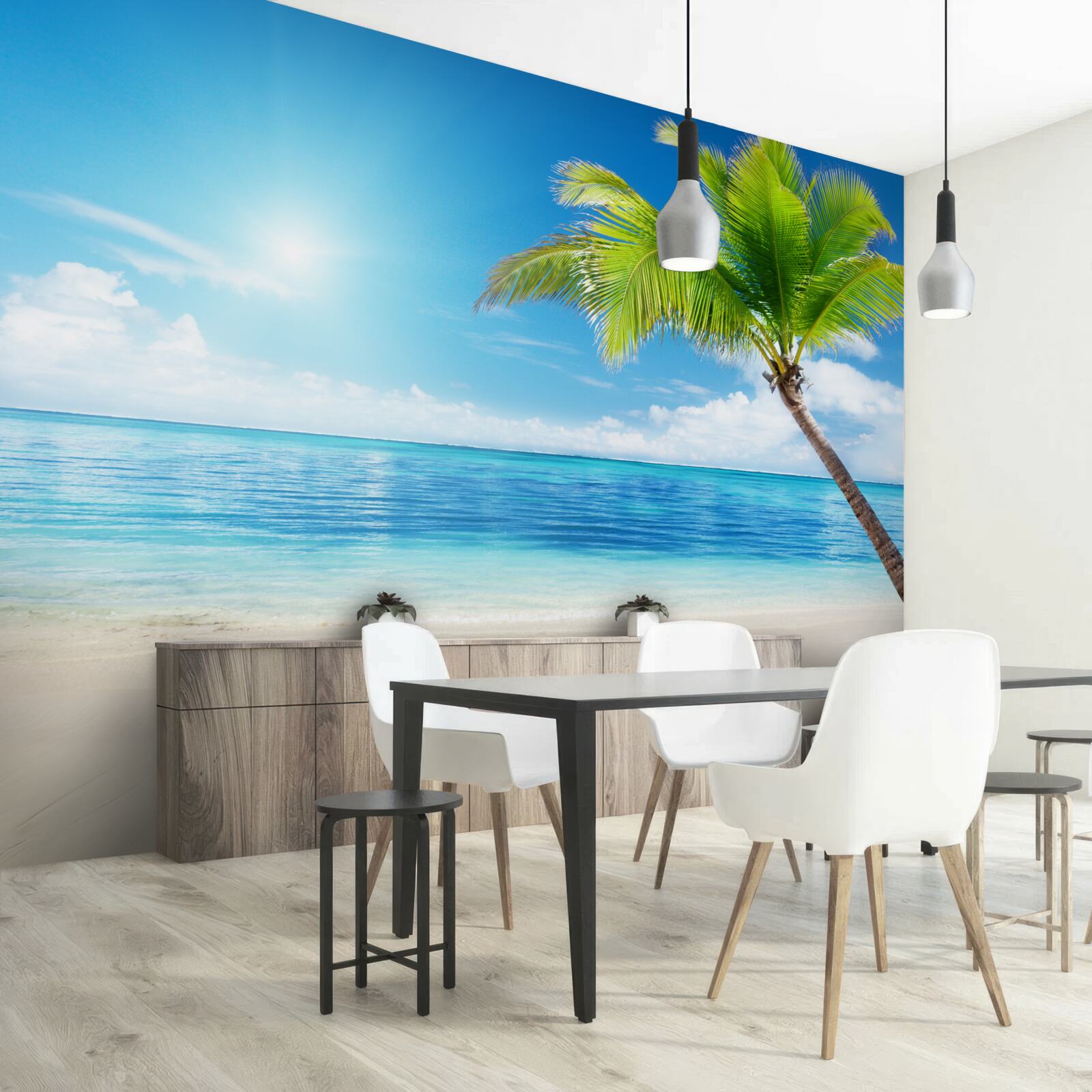 Фотошпалери яскравий сонячний день на березі моря в тропіках