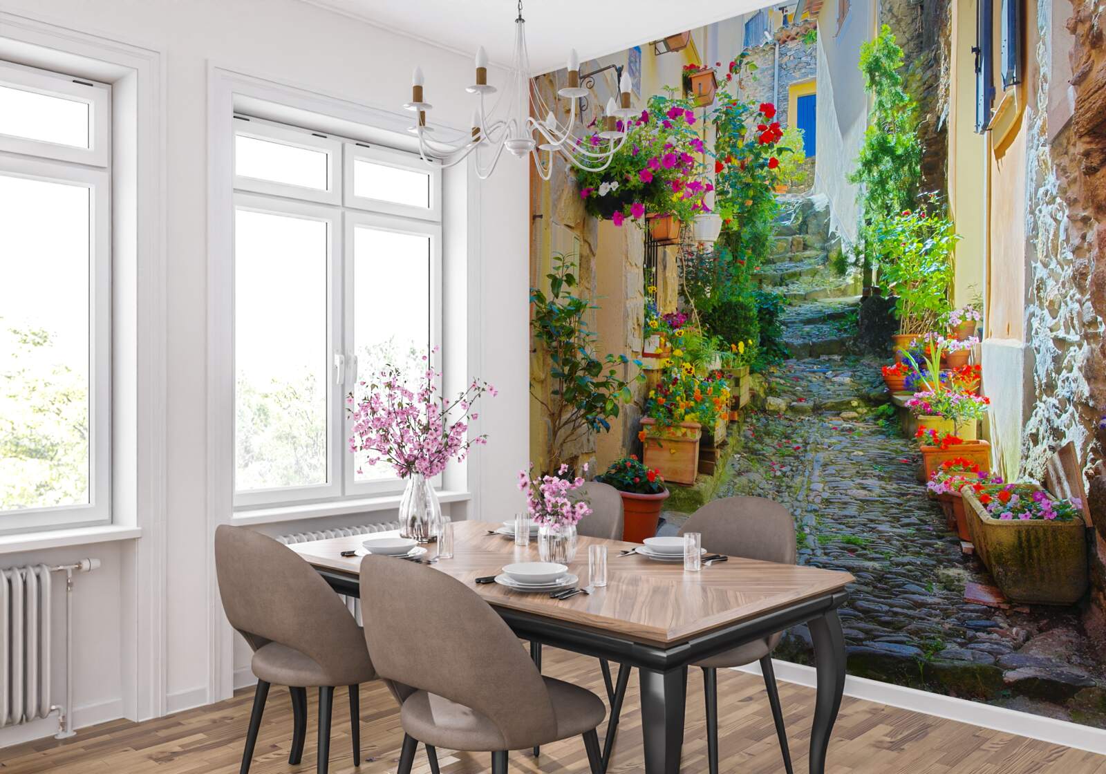 Фотошпалери вузька і затишна вуличка в старій частині міста, оточена квітами
