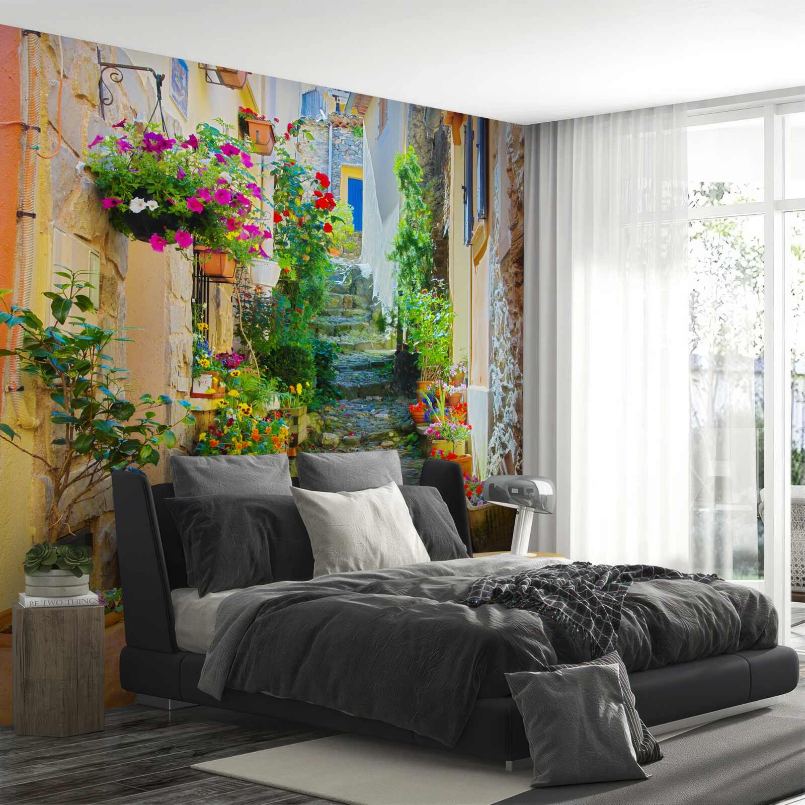 Фотошпалери вузька і затишна вуличка в старій частині міста, оточена квітами