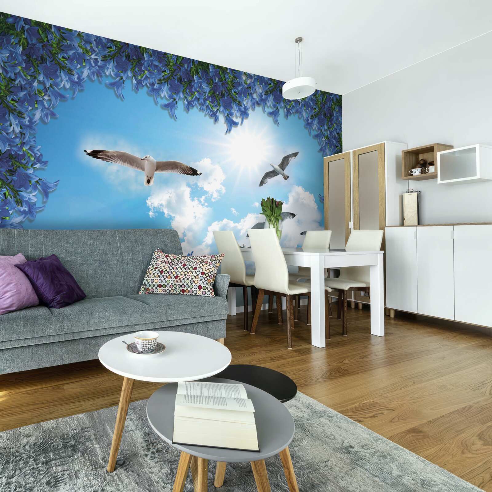 Фотошпалери чайки ширяють у блакитному небі