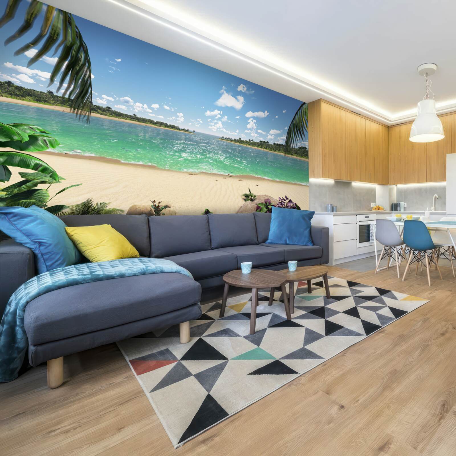 Фотошпалери пляж із золотистим піском біля бірюзового узбережжя