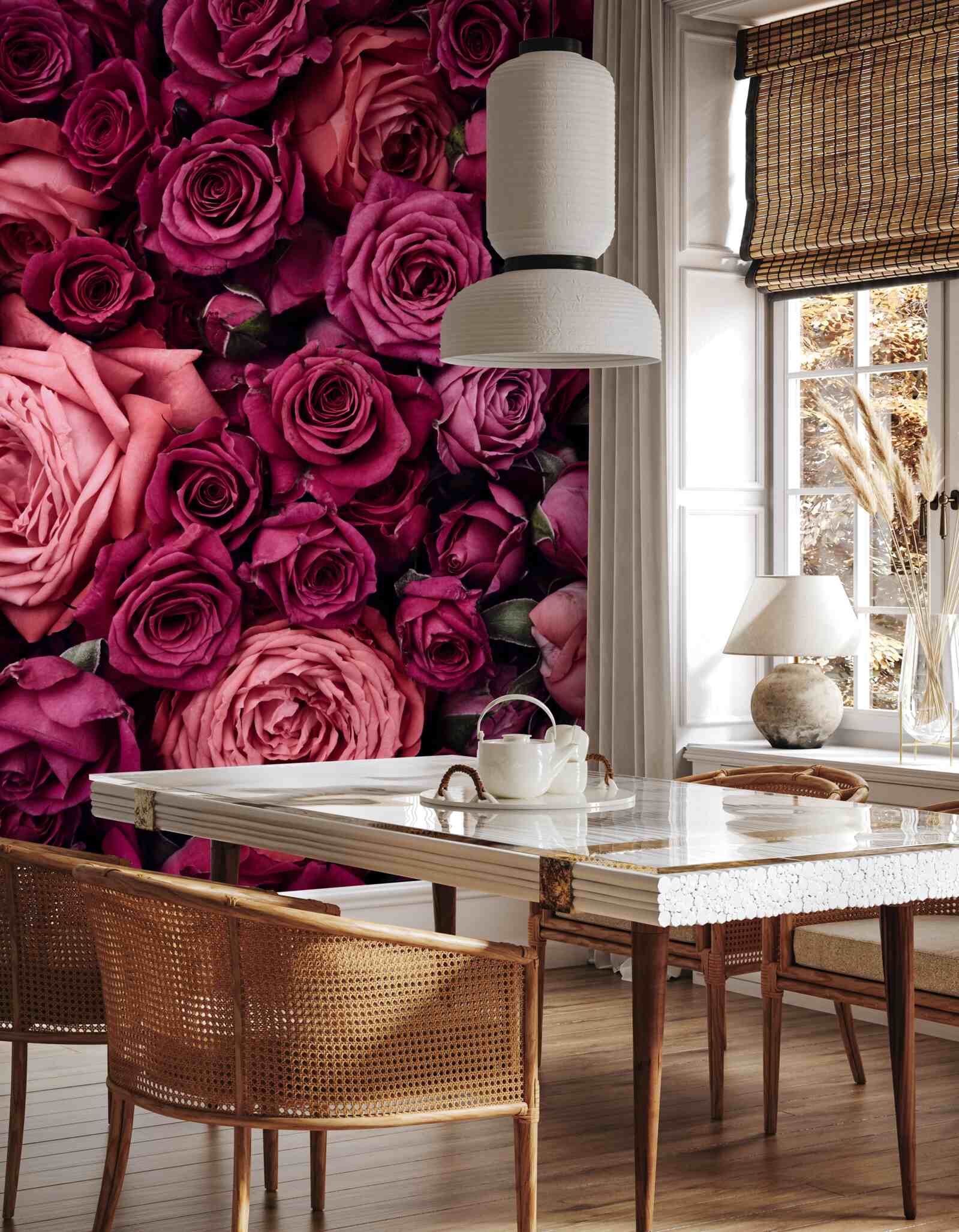 Фотошпалери прекрасні троянди зблизька