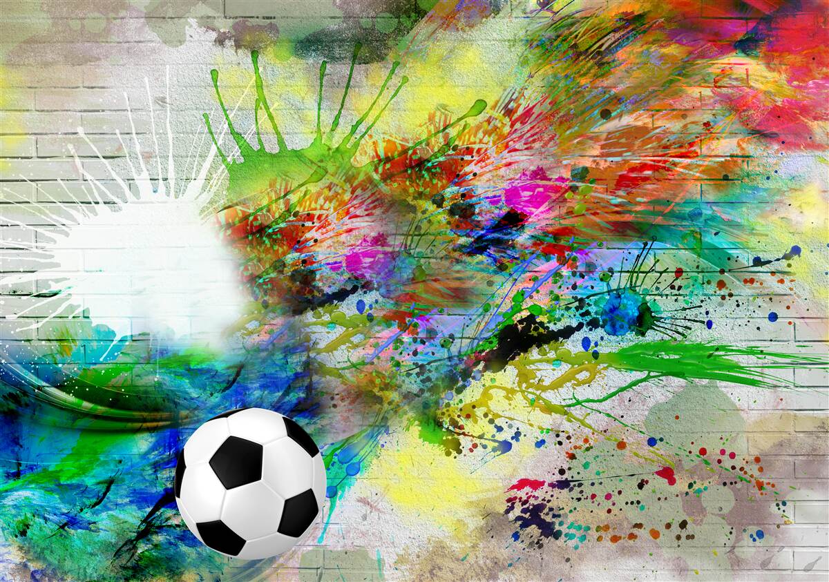 Фотошпалери футбол на фоні світлої стіни