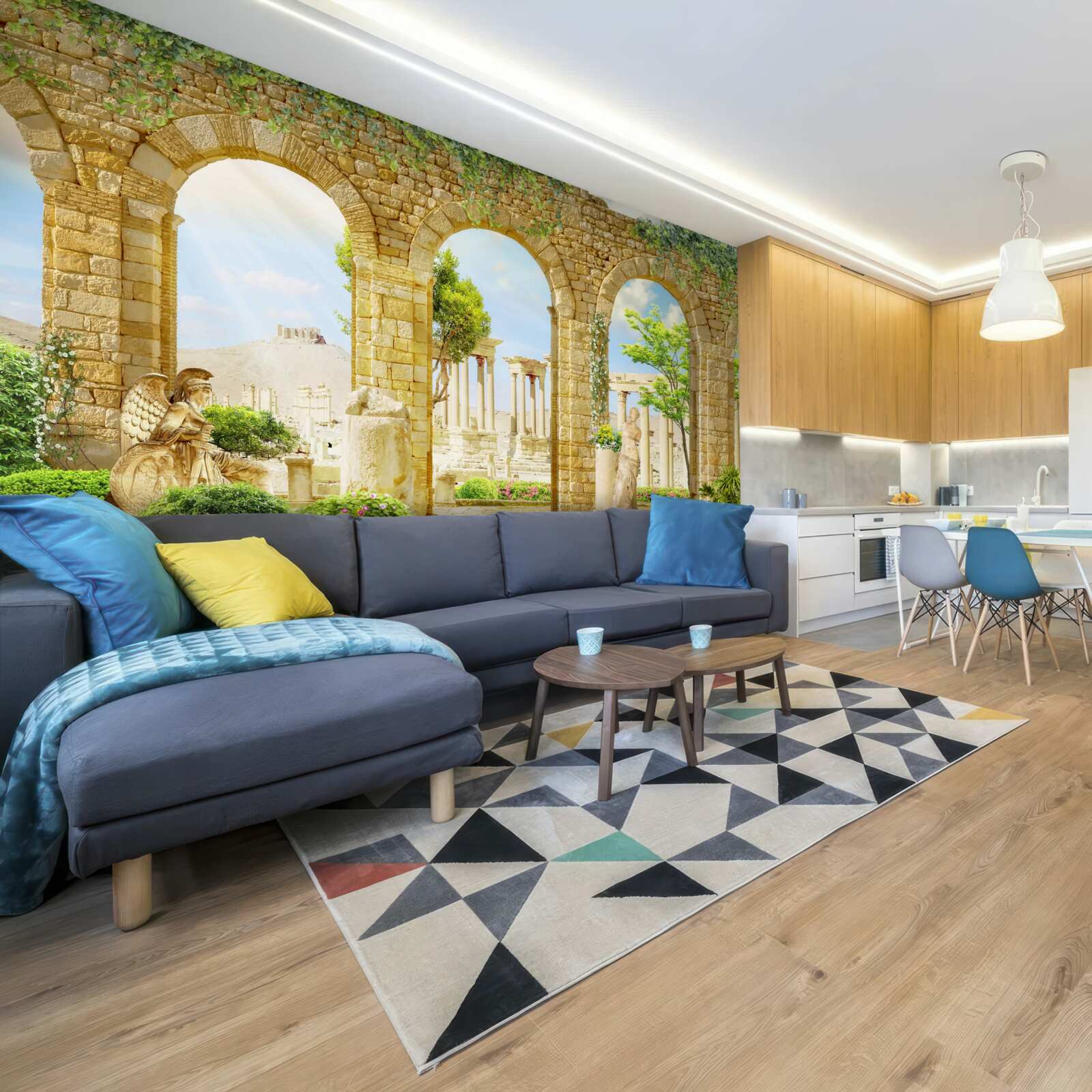 Фотошпалери античні форми в оточенні зелені