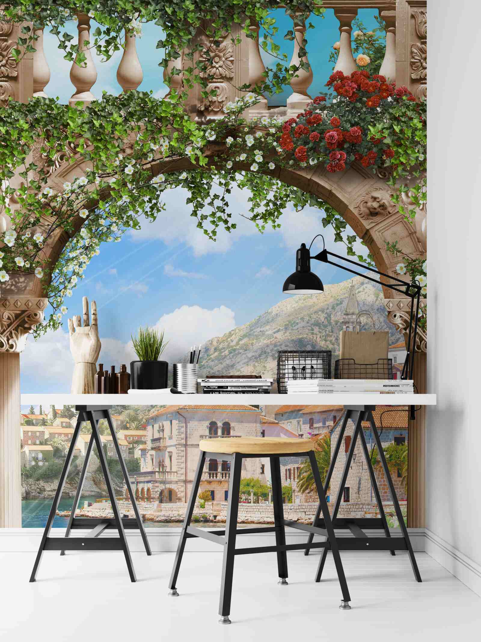 Фотошпалери вид на море через квітучу арку