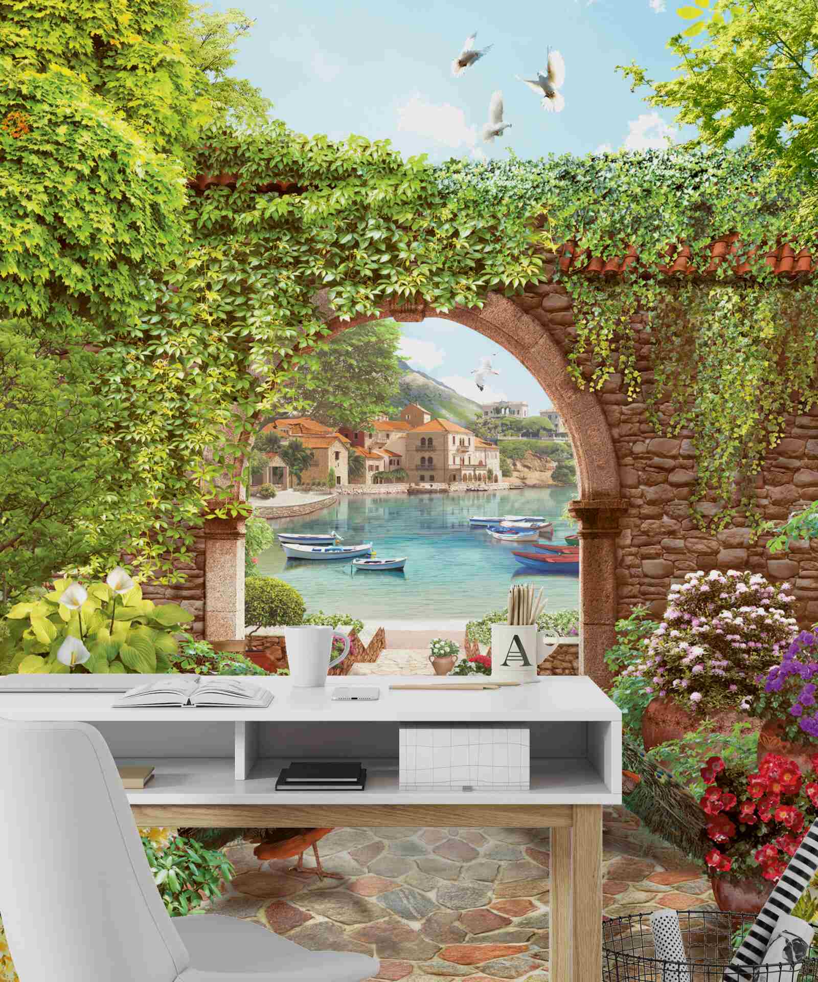 Фотошпалери павичі біля кам'яної арки