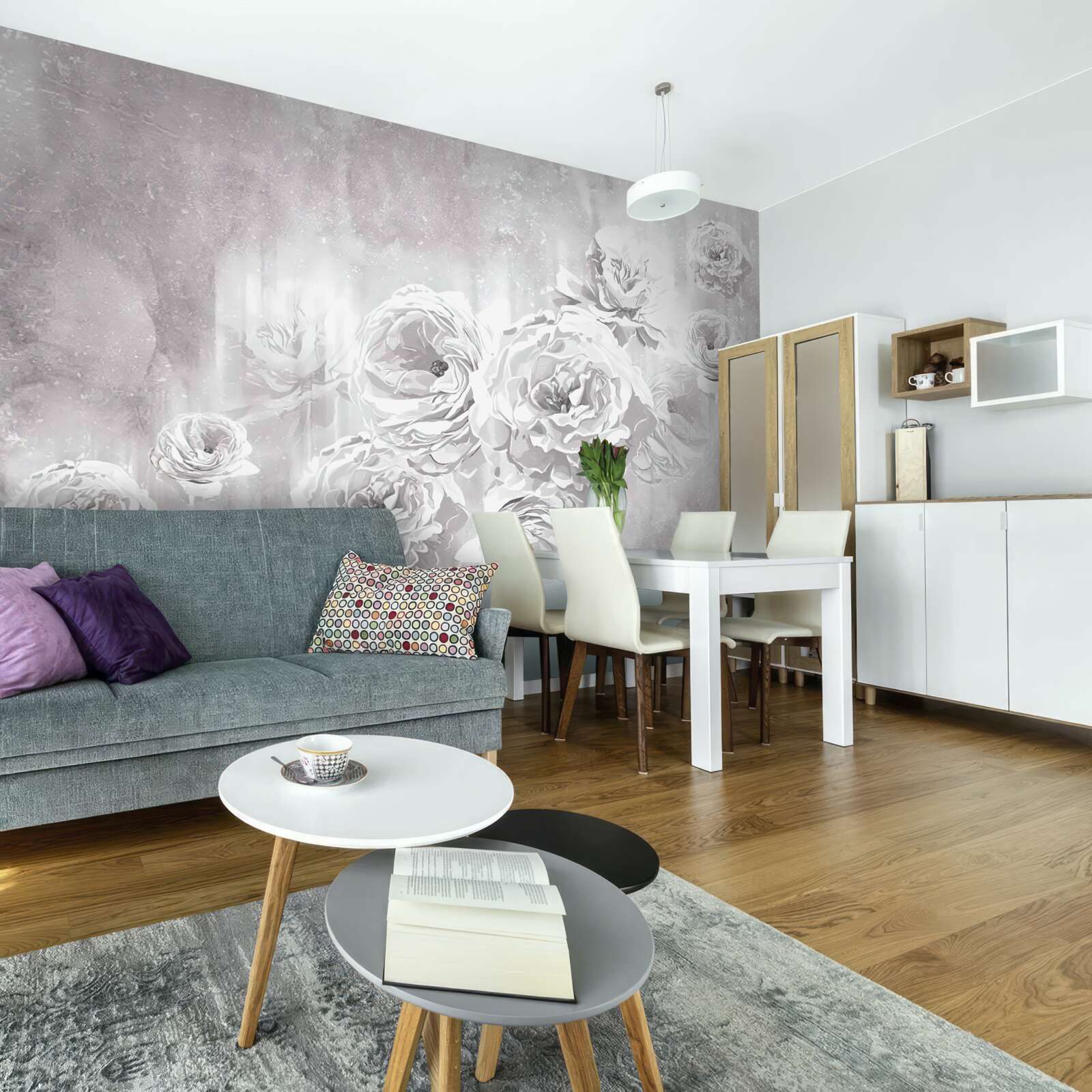 Фотошпалери світлі троянди на тлі сірих і білих відтінків