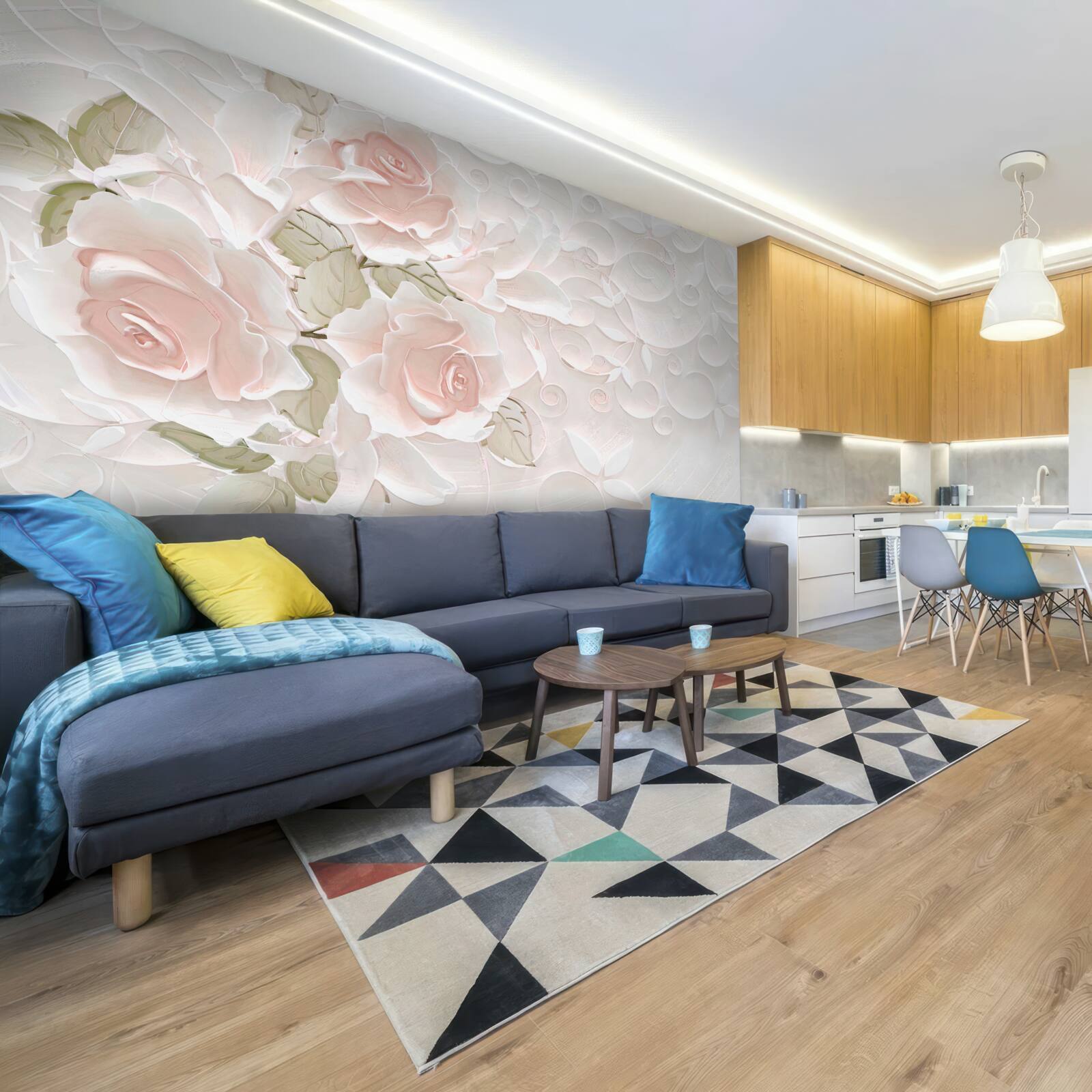 Фотошпалери бліді троянди на блідій стіні